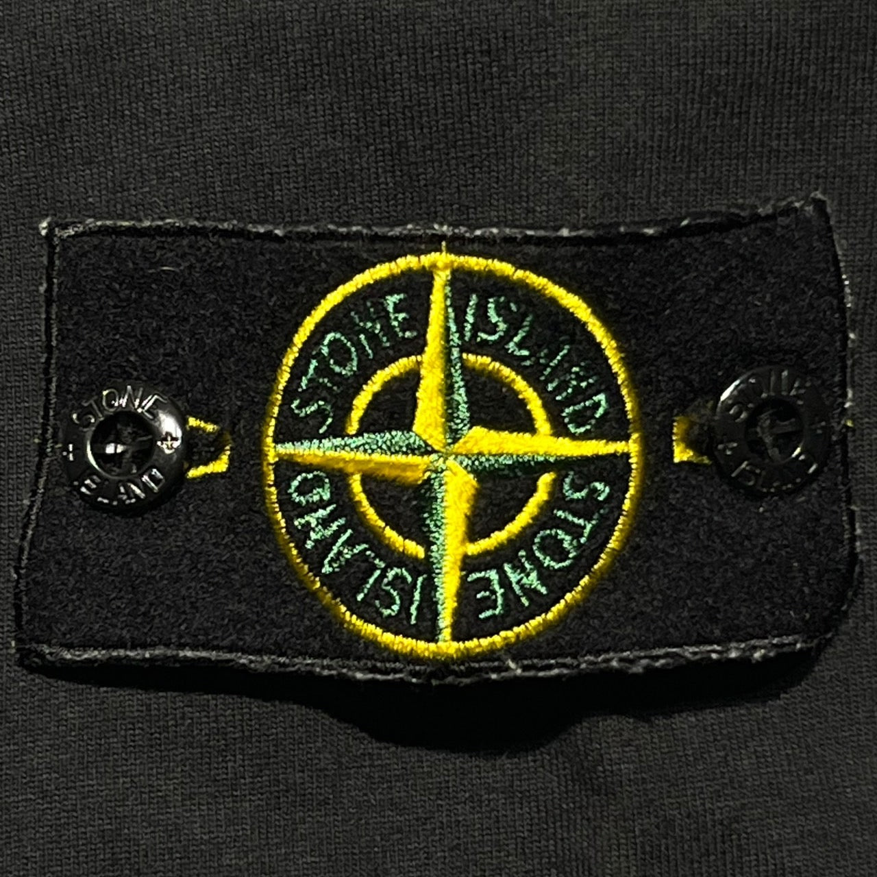 STONE ISLAND(ストーンアイランド) 21SSヘビーウェイトコットンクルーネックL/Sカットソー 741564450 L ブラック