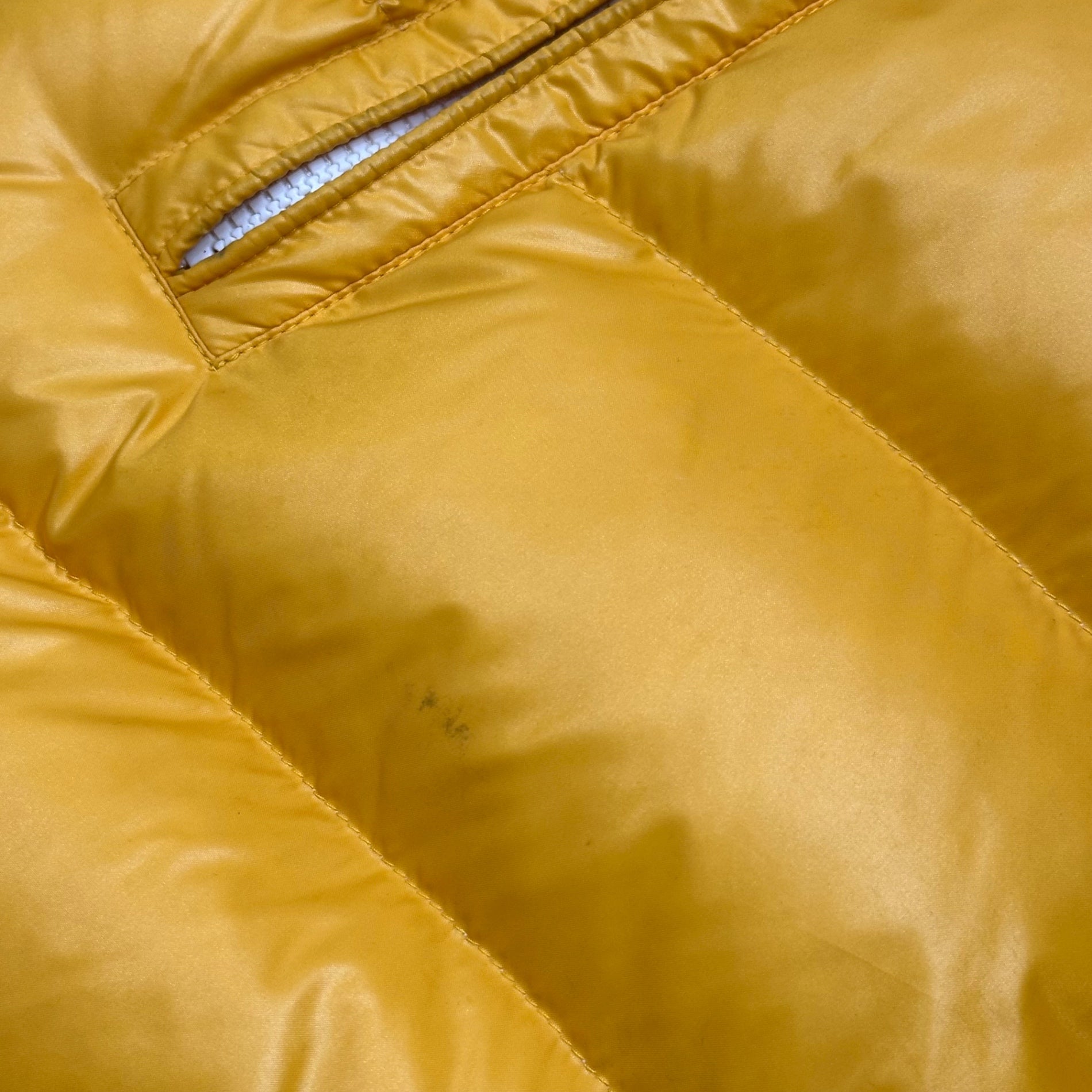 MONCLER(モンクレール) 2021SS PARK GILET パーク ロゴ ワッペン ダウン ベスト G10921A54500 3 イエロー
