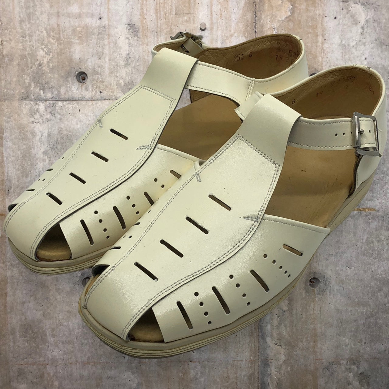 Czech army(チェコ軍) 90'sグルカサンダル 26.5cm ホワイト