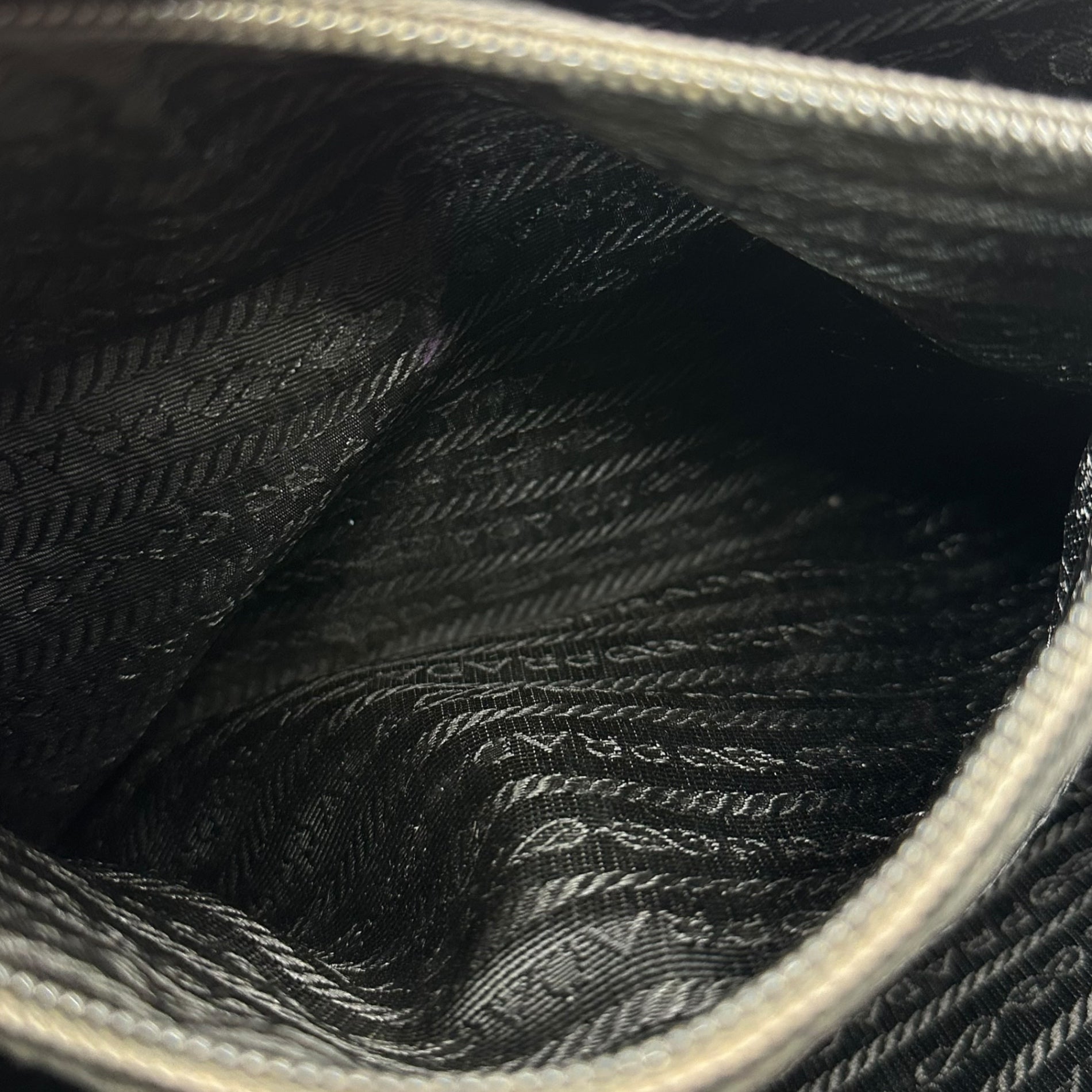 PRADA(プラダ) Nylon Tote Bag ナイロン トート バッグ ブラック