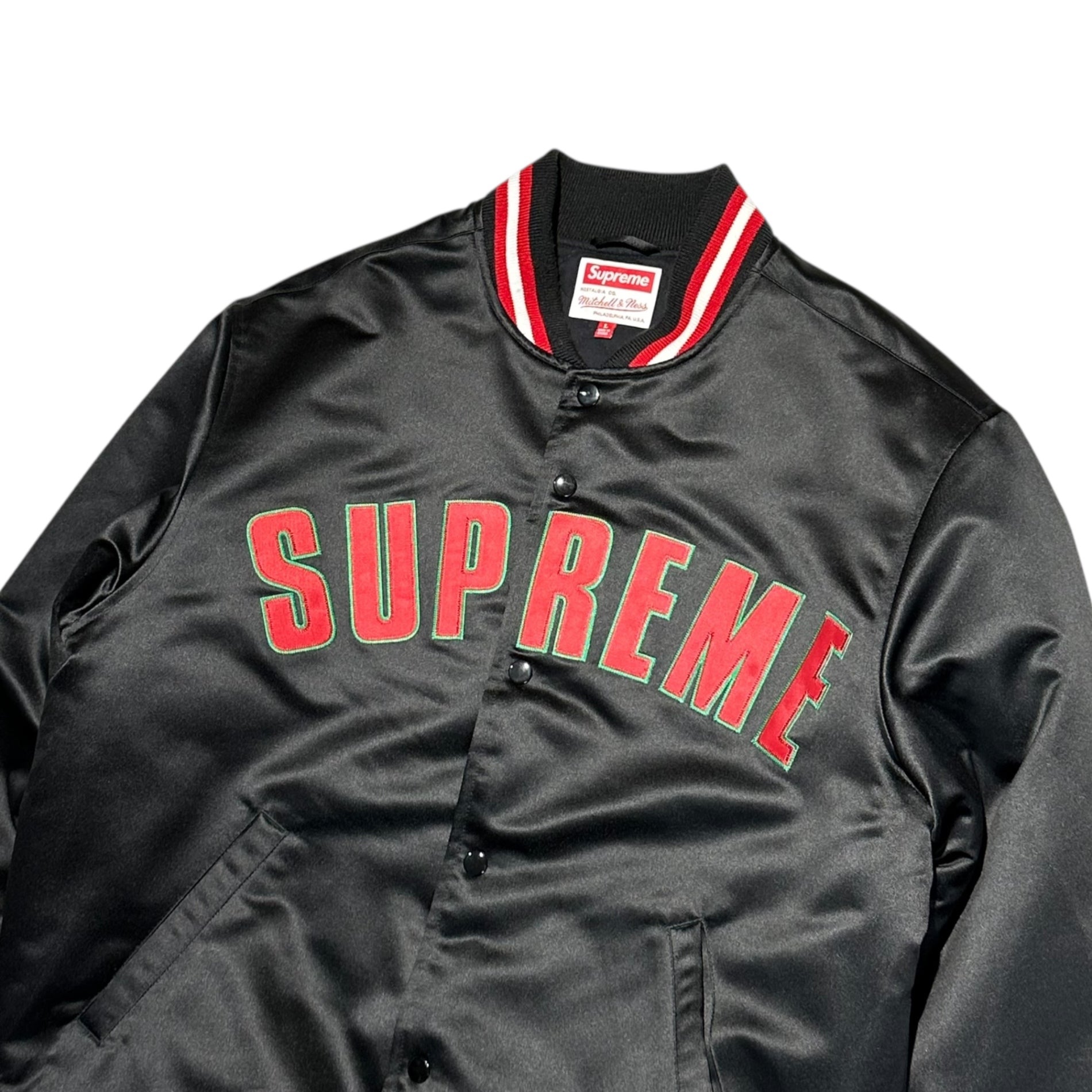 SUPREME×mitchell&ness(シュプリーム×ミッチェルアンドネス) 21SS Satin Varsity Jacket サテン バーシティ ジャケット L ブラック コラボ ブルゾン ロゴ スタジャン