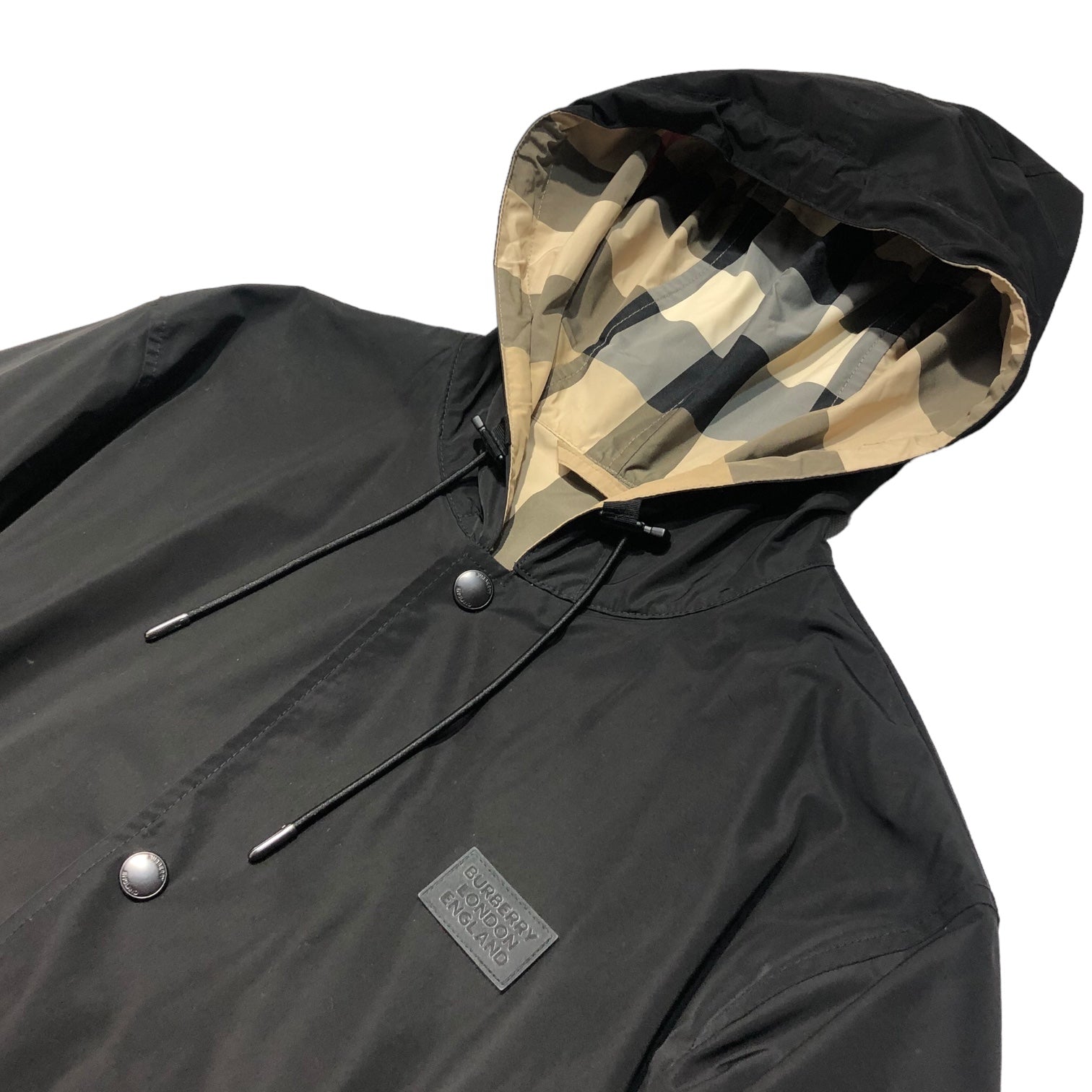 BURBERRY(バーバリー) Burberry Reversible Check Hooded Jacket チェックフーデッドジャケット バーバリーチェック 8043403/71E L ベージュ×ブラック リバーシブル