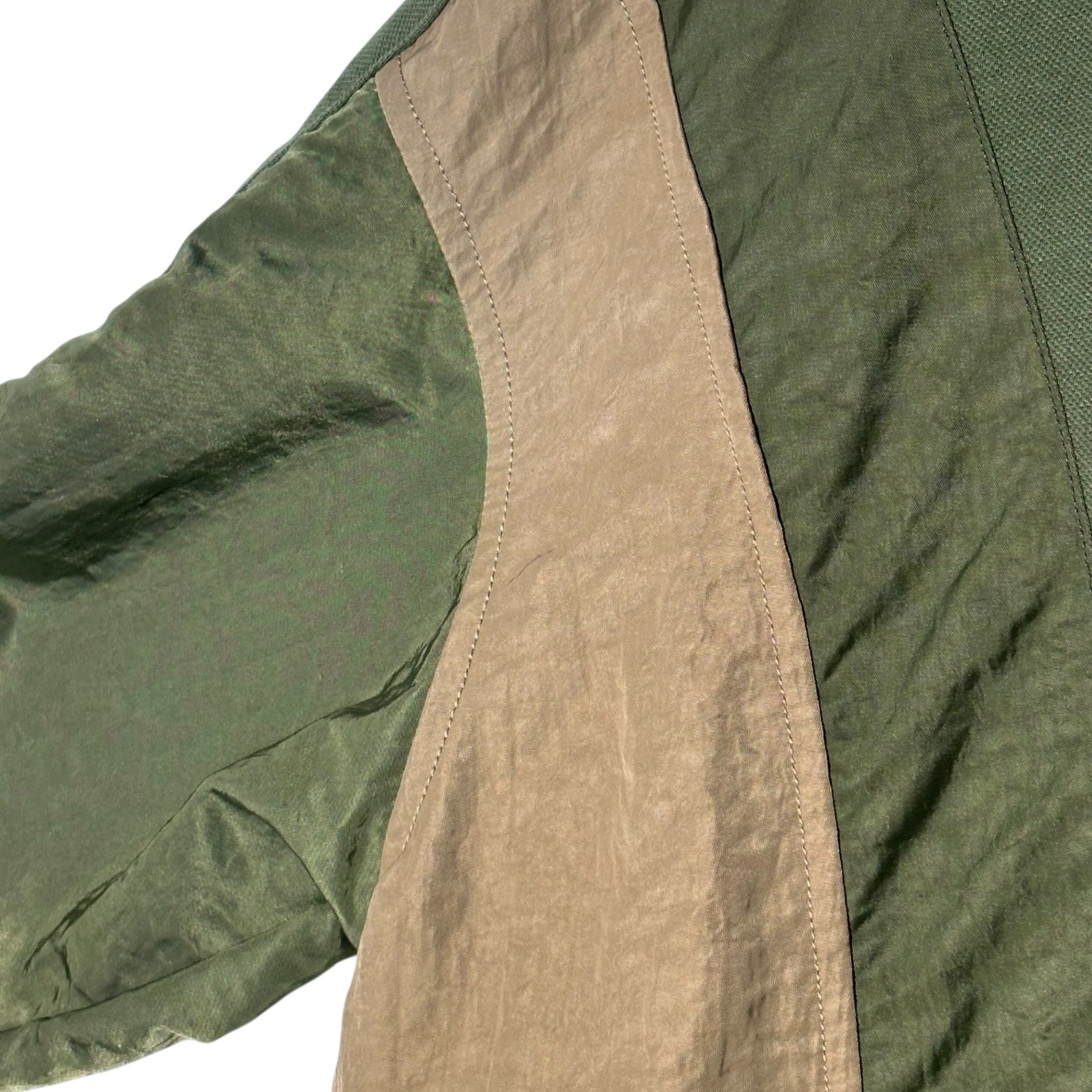Feng Chen Wang(フェンチェンワン) Nylon Military Reconstructed Hoodie ナイロン ミリタリー 再構築 パーカー FF10HOO406 M オリーブ×カーキ プルオーバー 切替