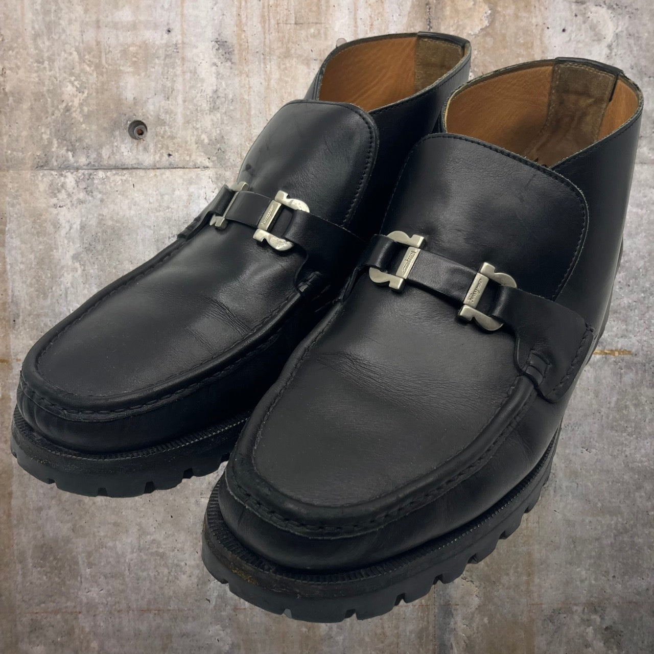 Salvatore Ferragamo(サルヴァトーレフェラガモ) ガンチーニチャッカブーツ UR32619 9 1/2(27.5程度) ブラック