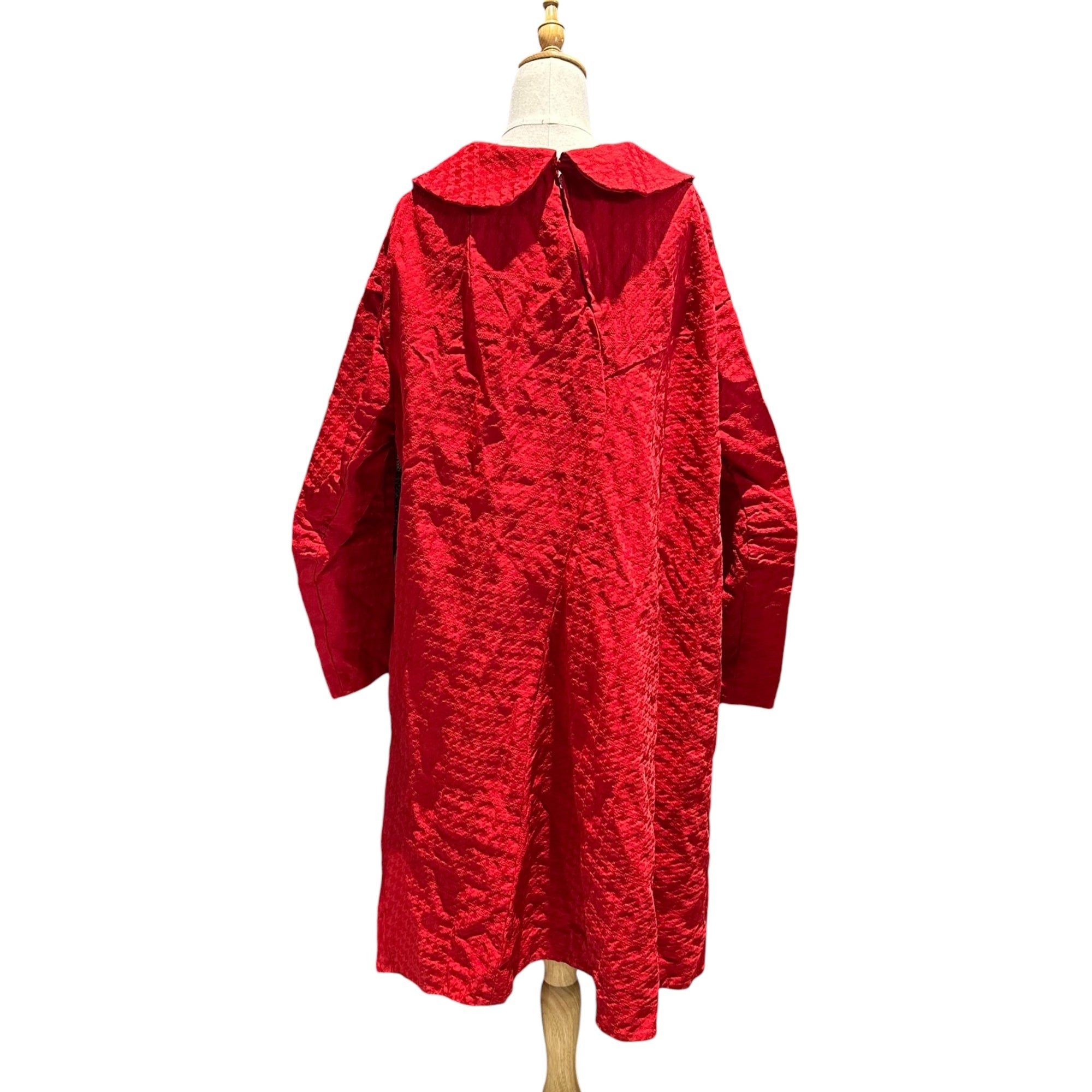 COMME des GARCONS COMME des GARCONS(コムデギャルソンコムデギャルソン) 24AW Polyester Shrink-Resistant Big Round Collar Houndstooth Pattern Dress ポリ縮絨 ビッグ 丸襟 千鳥柄 ワンピース RN-O012 S レッド AD2024 コレクションランウェイ 別色着用アイテム