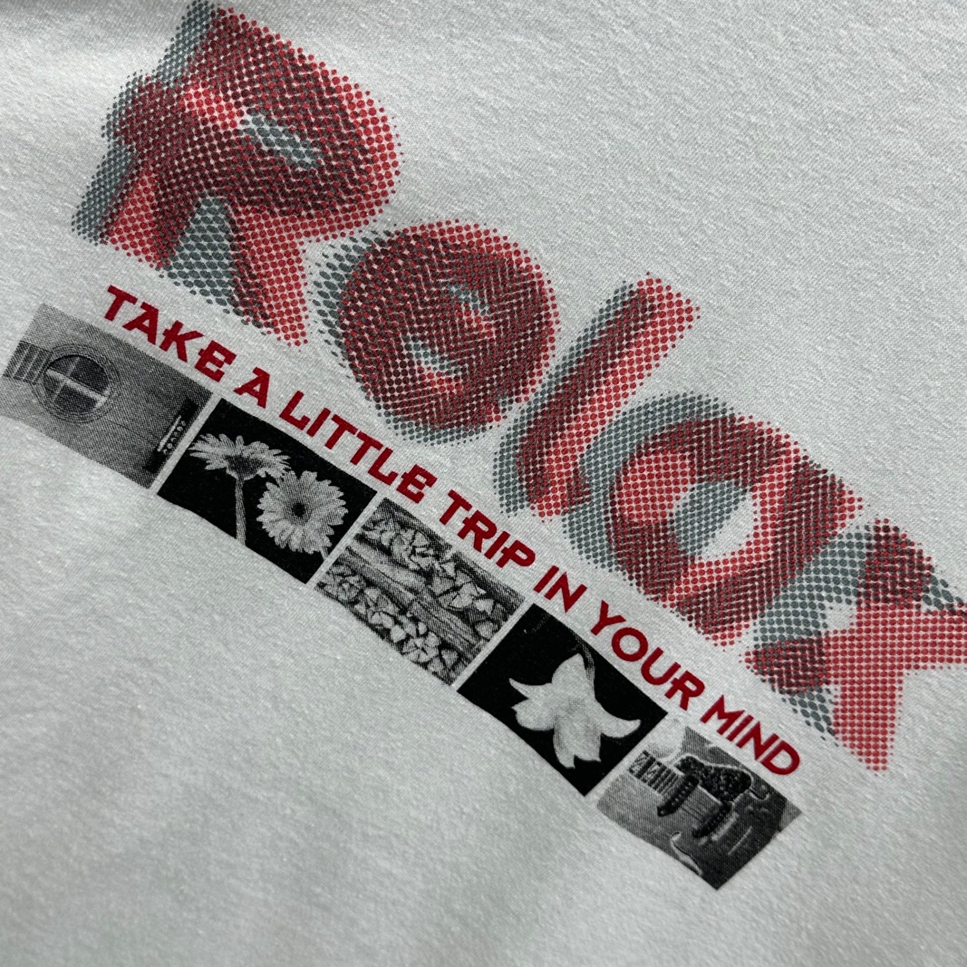 MORE ABOUT LESS(モアアバウトレス) 2000’s Relax Graphic print s/s T-shirt グラフィック プリント 半袖 Tシャツ L ホワイト×レッド×ブラック 雑誌(Relax)展示会限定Tシャツ