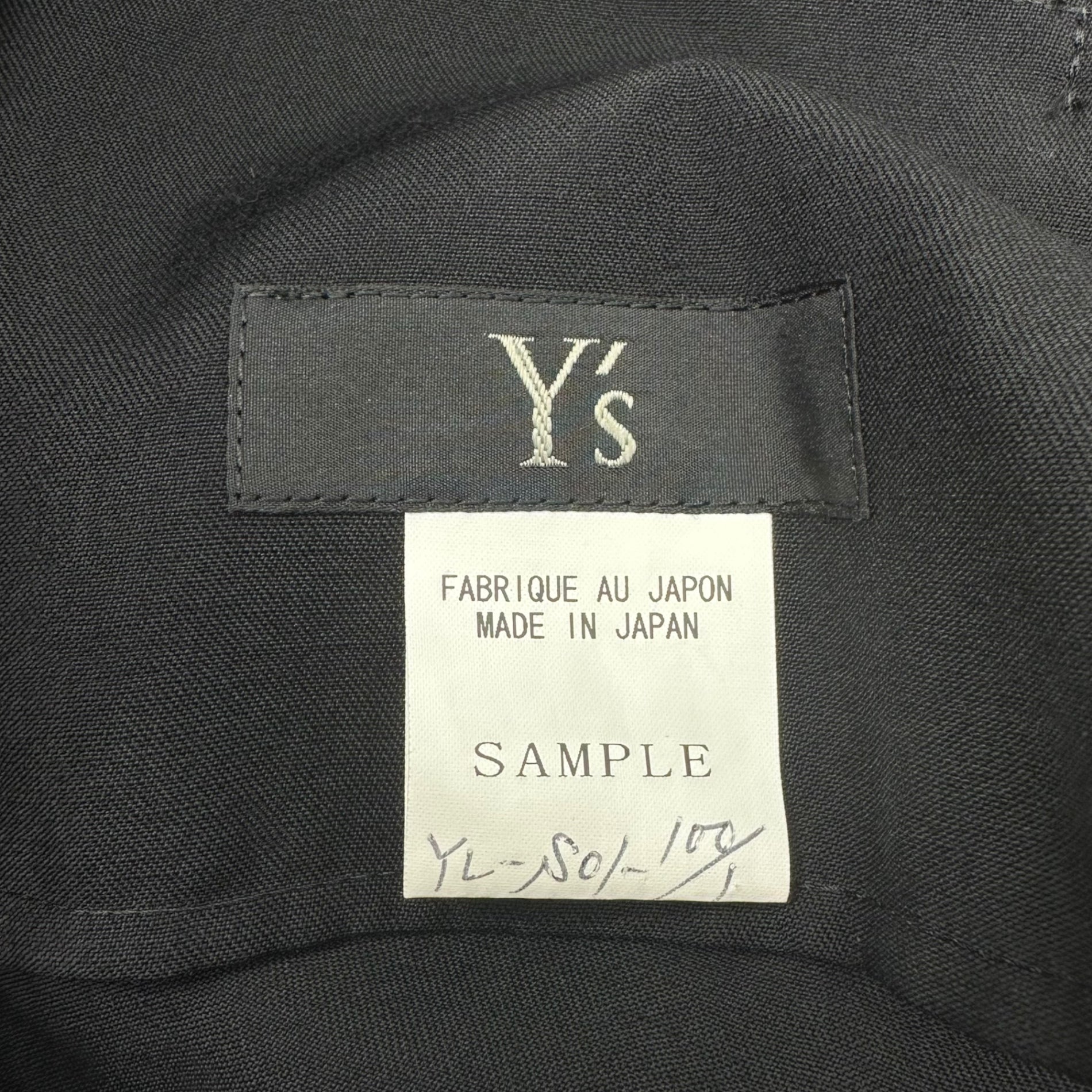 Y's(ワイズ) Wool gabardine asymmetric flared skirt ウール ギャバジン アシンメトリー フレア スカート 表記無し(XL程度) ブラック サンプル品