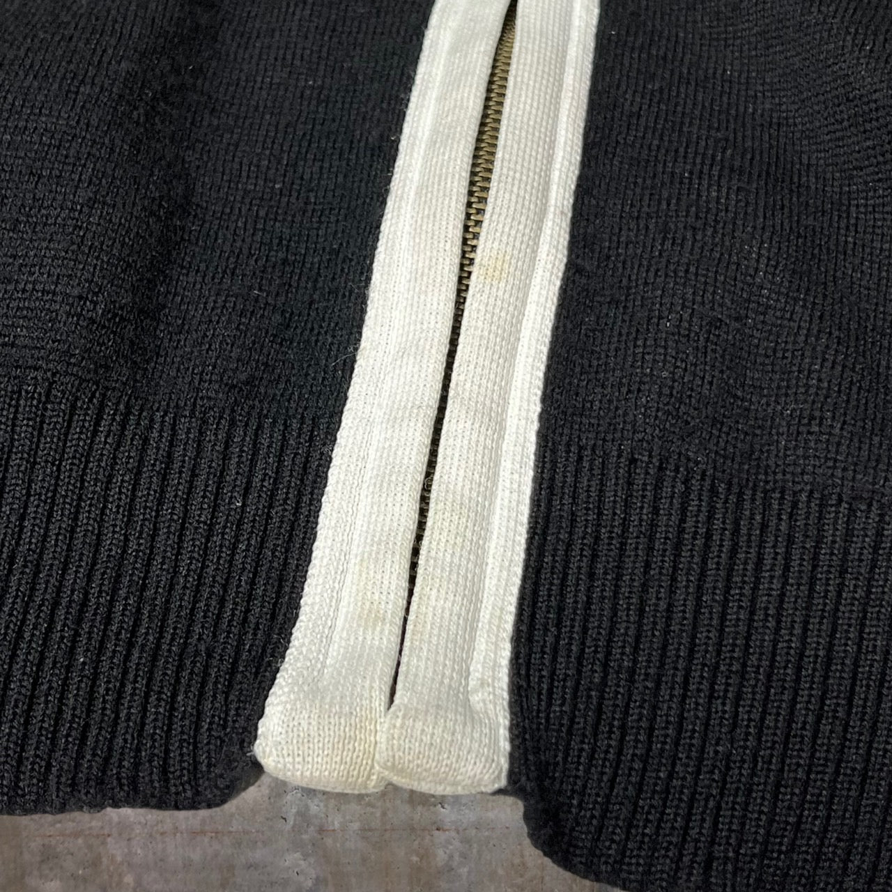 COMME des GARCONS HOMME(コムデギャルソンオム) 05AW ”C.G.D.H.”back logo zip cardigan/バックロゴジップカーディガン HP-N017 SIZE M ブラック×ホワイト AD2005