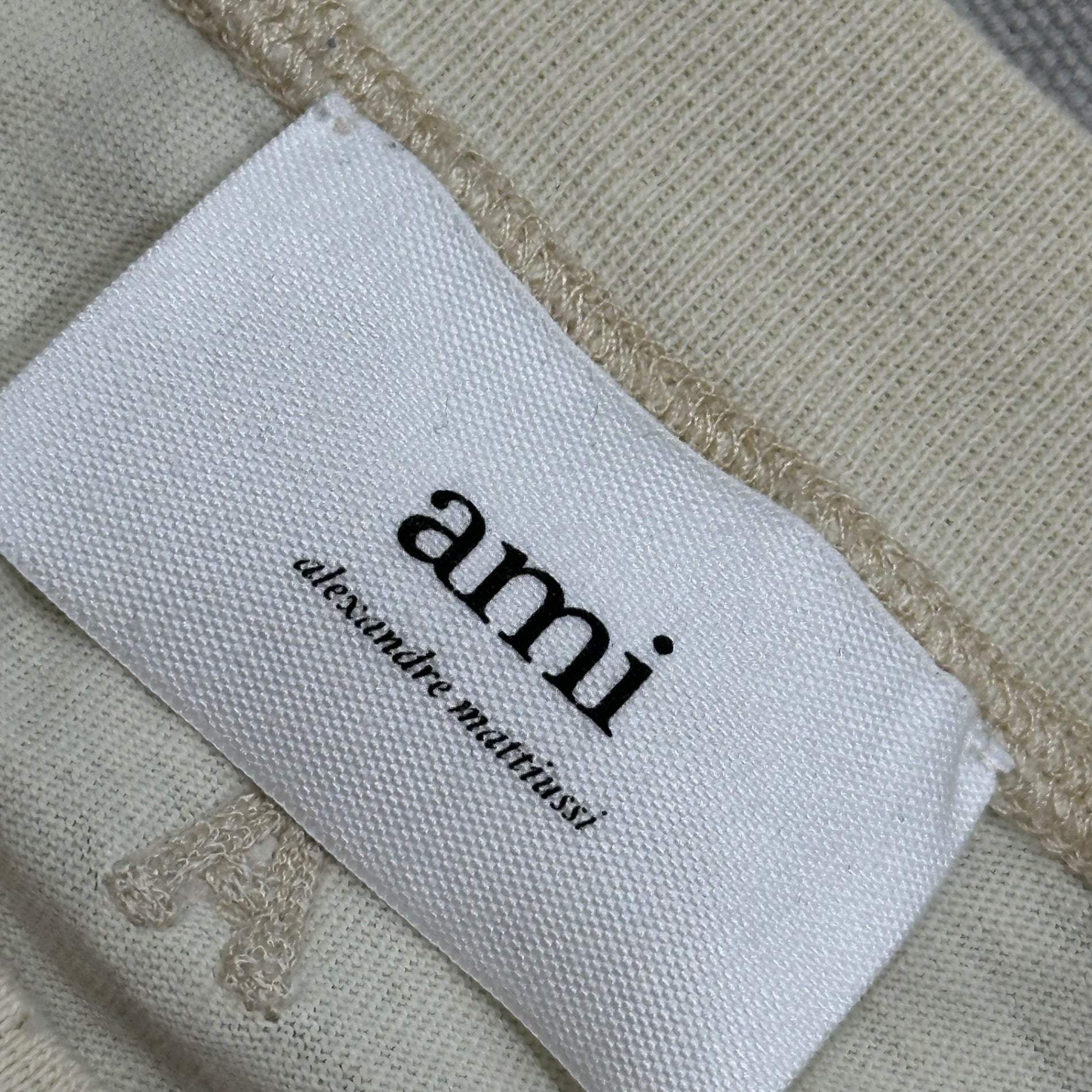 AMI PARIS(アミ パリ) Inside-Out Crew-Neck One-Point T-Shirt インサイド アウト クルーネック ワンポイント Tシャツ M アイボリー