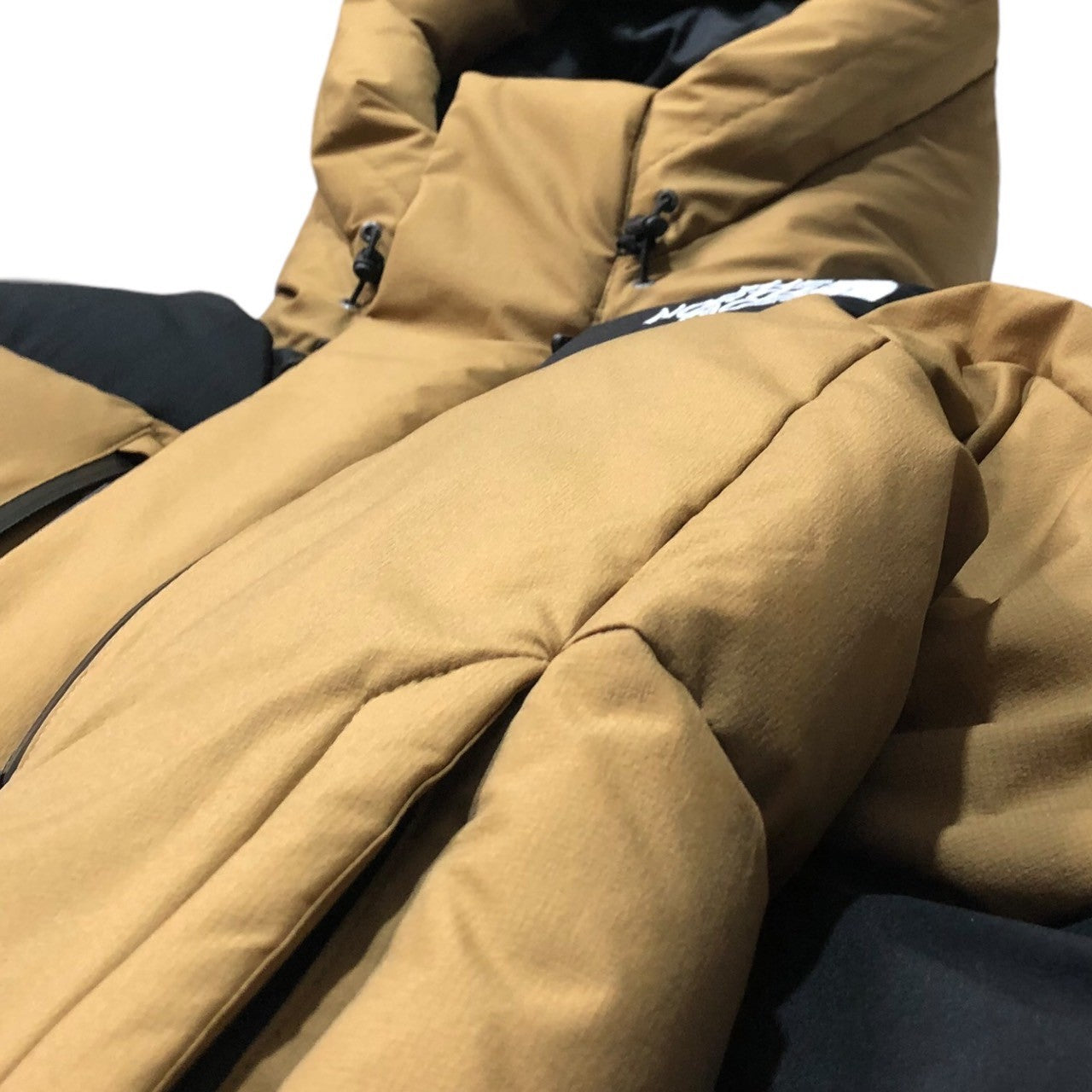 THE NORTH FACE(ノースフェイス) Baltro Light Jacket バルトロ ライト ジャケット ダウン ND91950 M ユーティリティ ブラウン ベージュ系