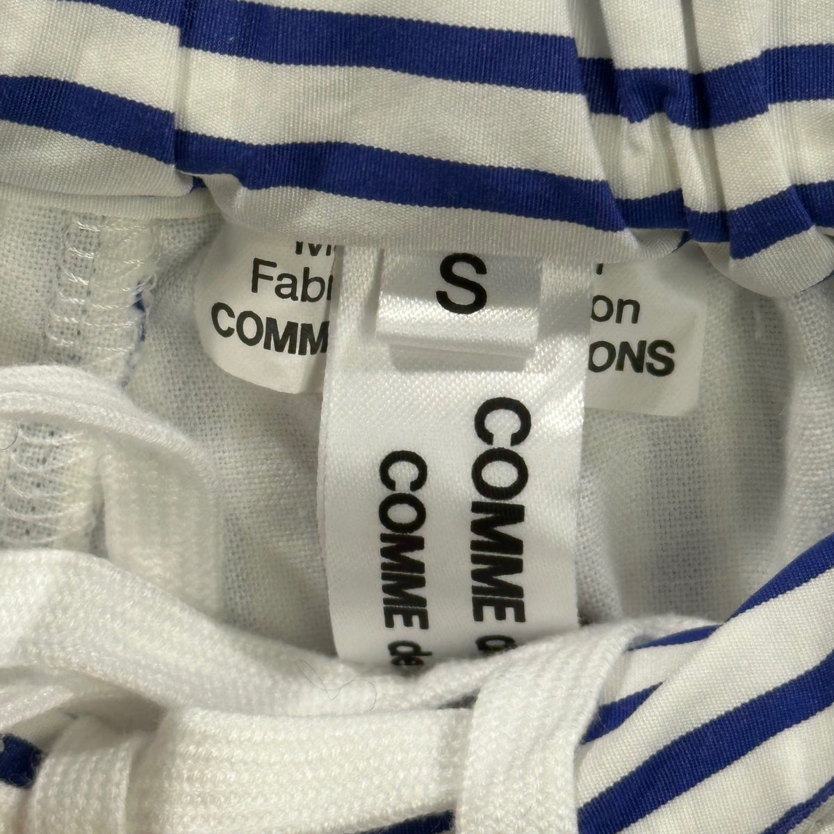 COMME des GARCONS COMME des GARCONS(コムデギャルソンコムデギャルソン) 2026SS Asymmetric Striped Voluminous Skirt アシンメトリー ストライプ ボリューム スカート QR-S008 S ホワイト×ブルー AD2025