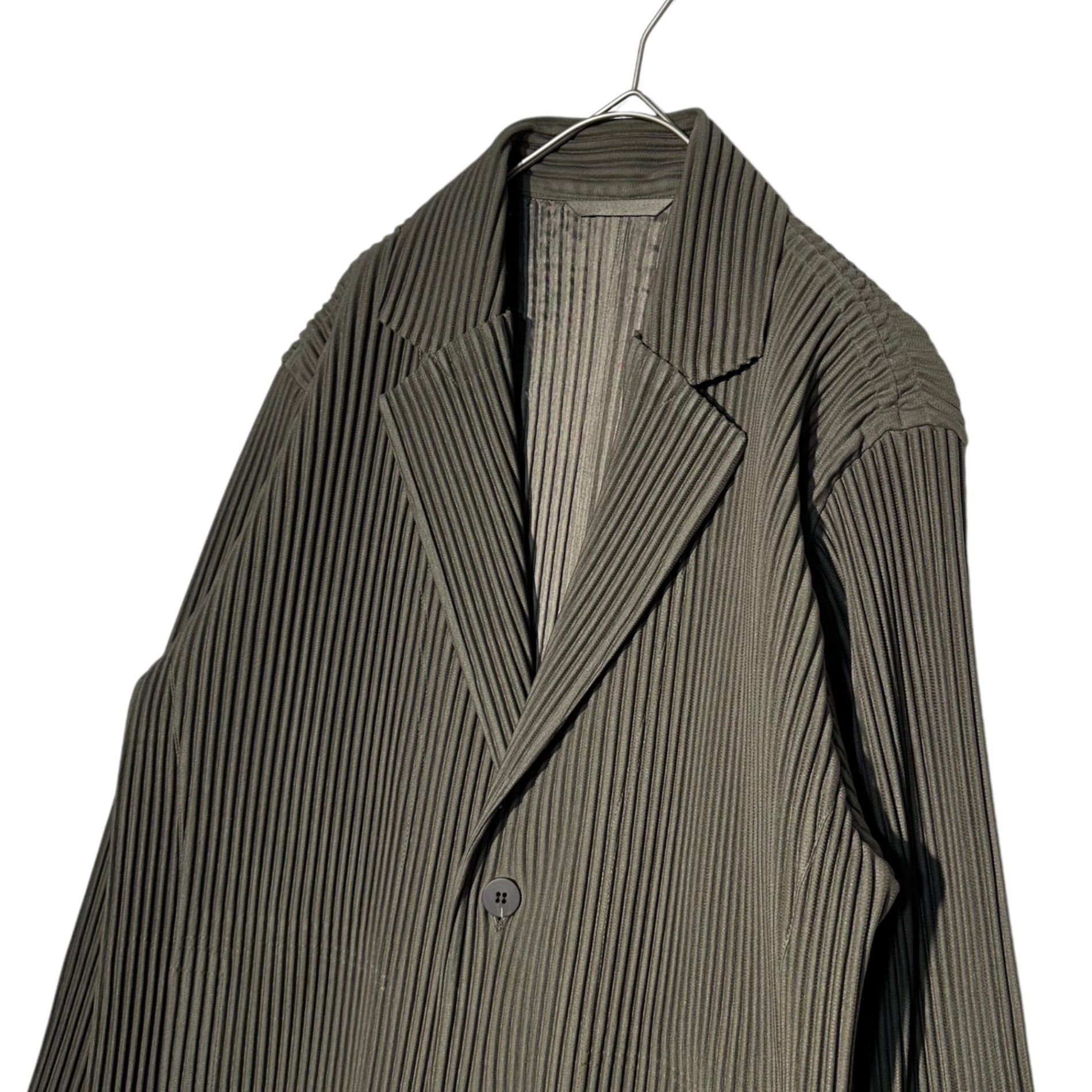 HOMME PLISSE ISSEY MIYAKE(オムプリッセイッセイミヤケ) 2B Pleated Tailored Jacket 2ボタン プリーツ テーラード ジャケット HP93JD214 2(M) カーキ