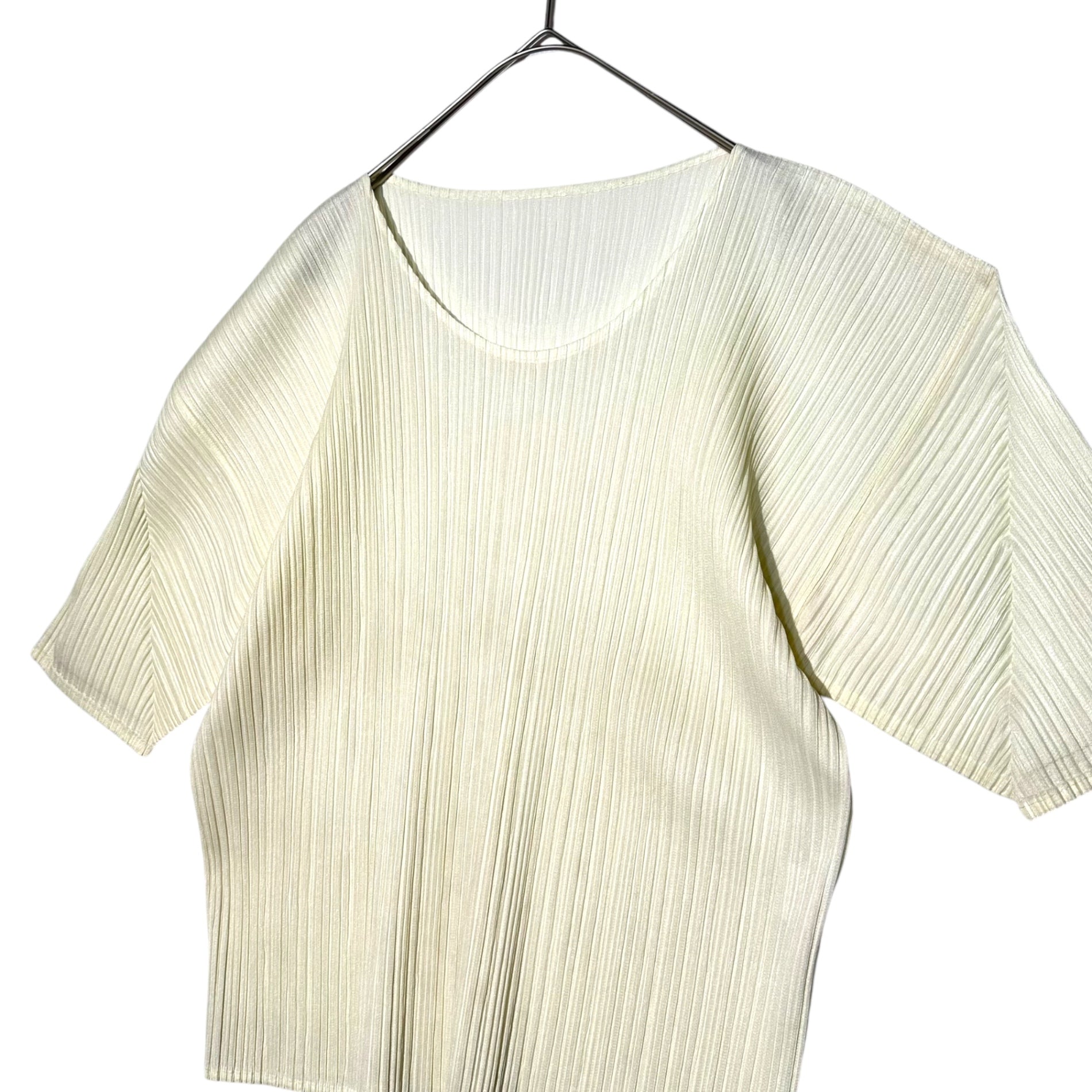 PLEATS PLEASE(プリーツプリーズ) S/Sプリーツカットソー 表記なし(Lサイズ程度) アイボリー