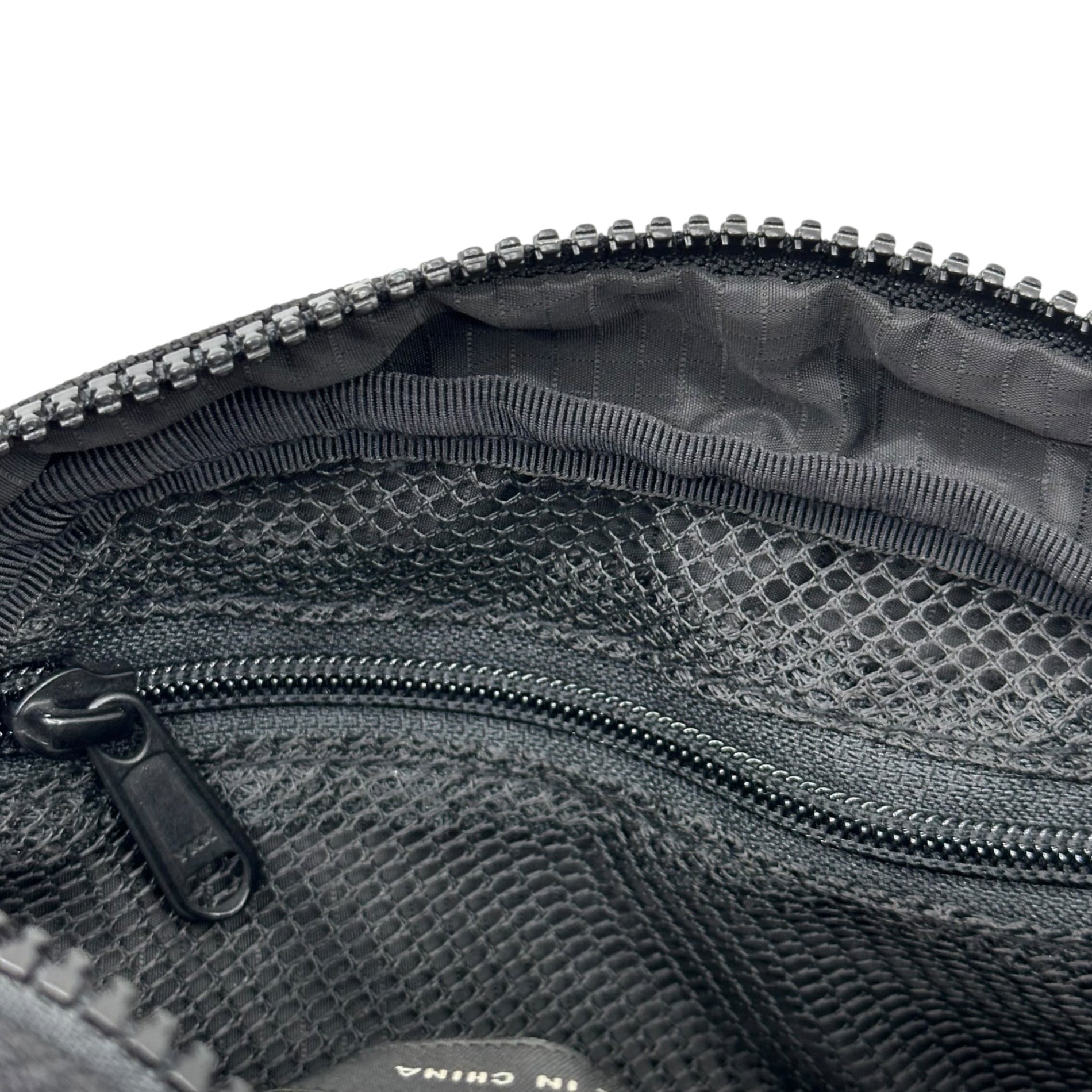 STONE ISLAND(ストーンアイランド) 20SS Logo 2WAY Reps Bag ロゴ レップス バッグ ショルダー 721590779 FREE ブラック