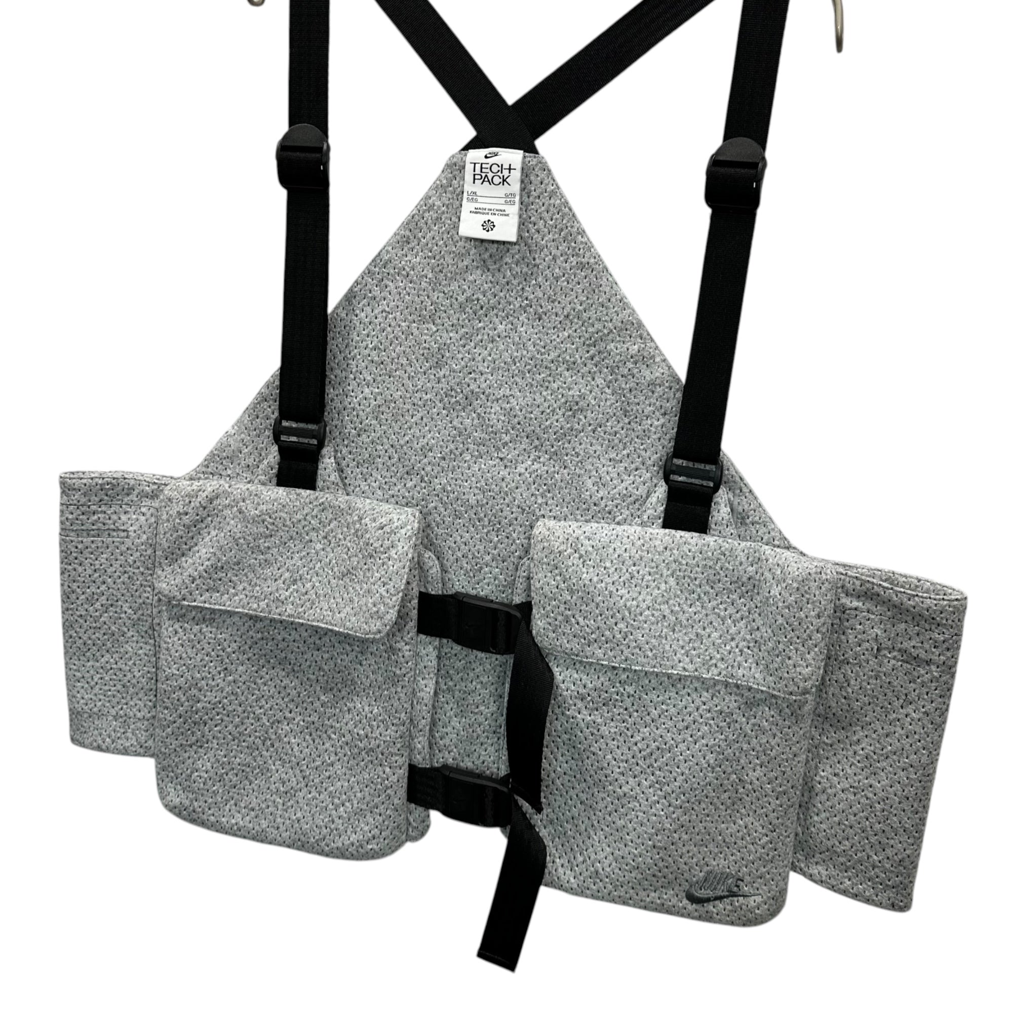 NIKE(ナイキ) Tech Pack Utility Vest 'Grey' テック パック ユーティリティー ベスト DX9404-077 L/XL グレー×ブラック