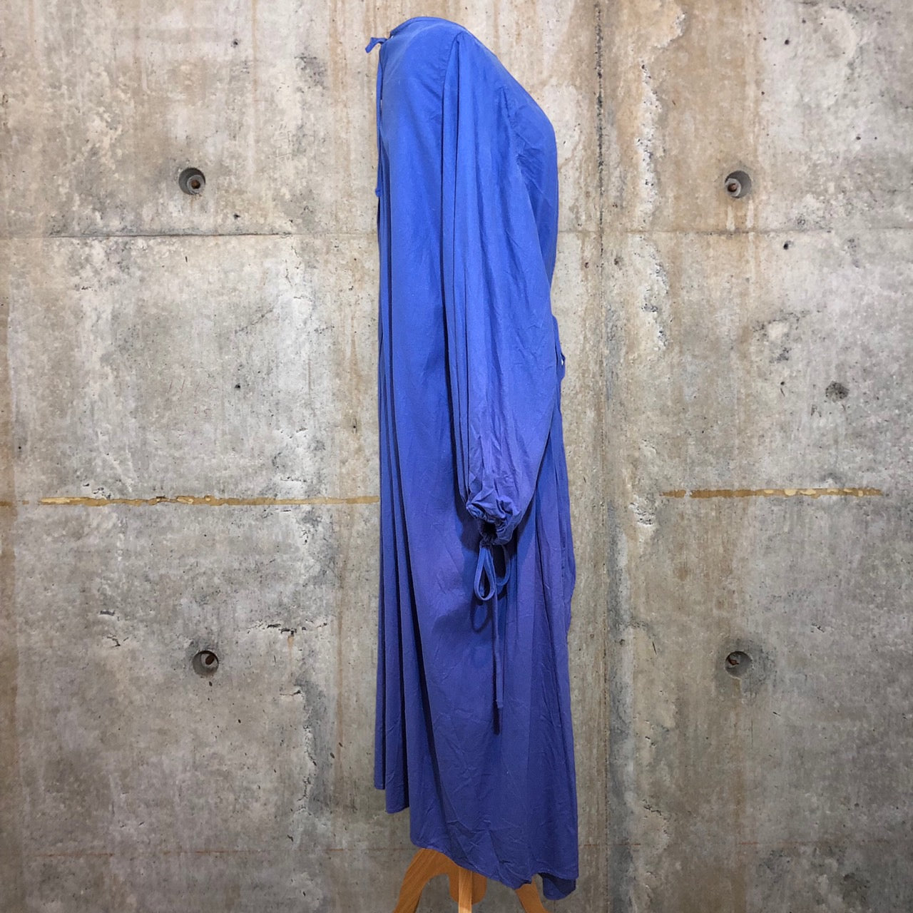 BASERANGE(ベースレンジ) HONDA DRESS RAW SILK/ピリング加工シルクワンピース S(M~Lサイズ程度) ブルー