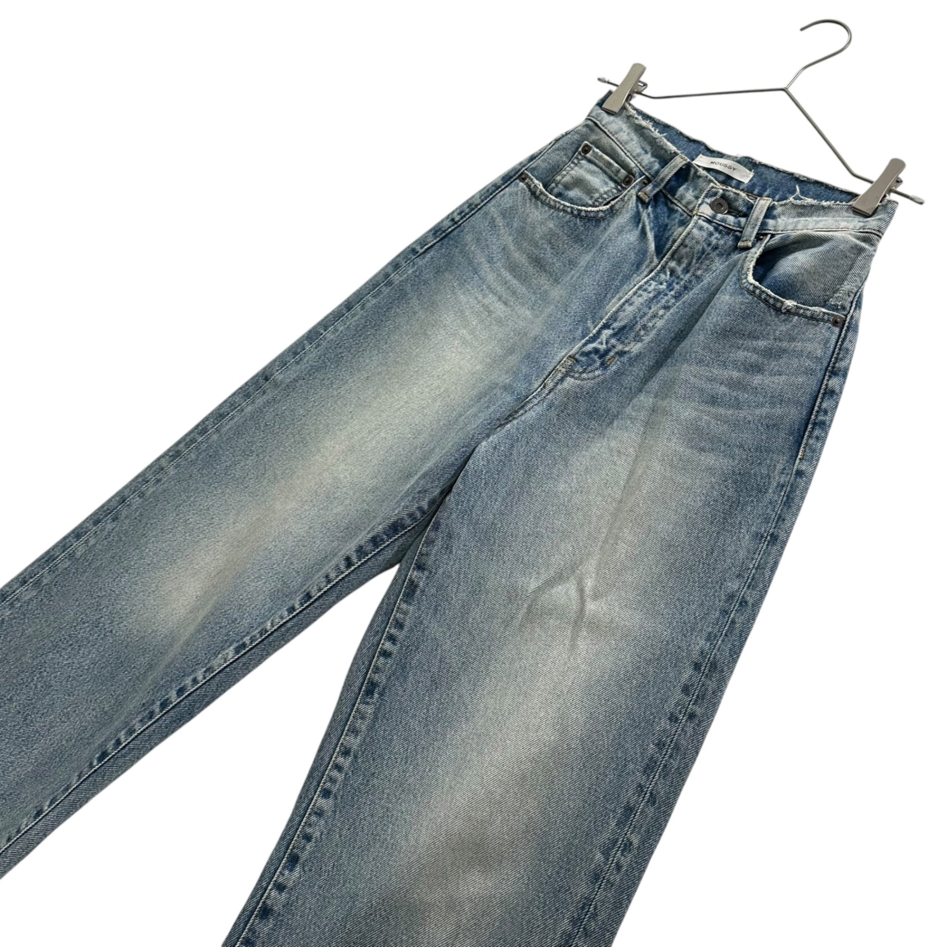 moussy(マウジー) 19AW HIGH WAIST DAMAGE LOOSE STRAIGHT DENIM PANTS ハイウエスト ダメージ ルーズ ストレート デニム パンツ 010CAS11-5120-1 24 ライトインディゴ