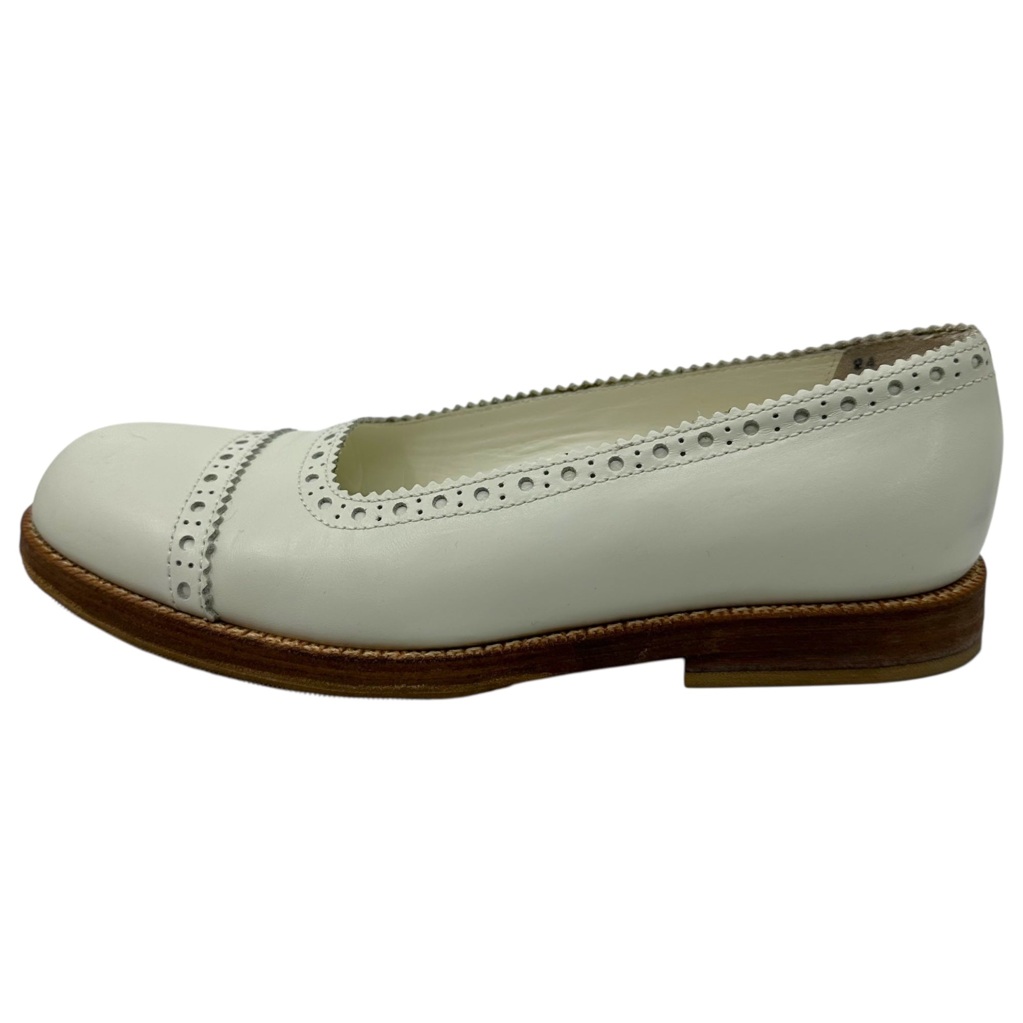 tricot COMME des GARCONS(トリココムデギャルソン) Medallion Leather Pumps メダリオン レザー パンプス 24cm ホワイト