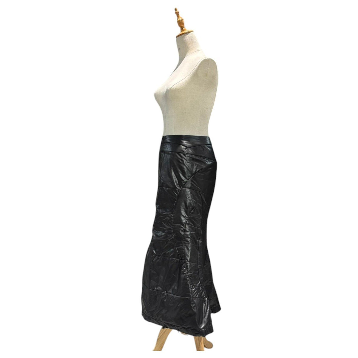 JUNYA WATANABE COMME des GARCONS(ジュンヤワタナベコムデギャルソン) 2004AW Padded Polyester Skirt 中綿 ポリ スカート JN-S080 S ブラック AD2004 00s アーカイブ