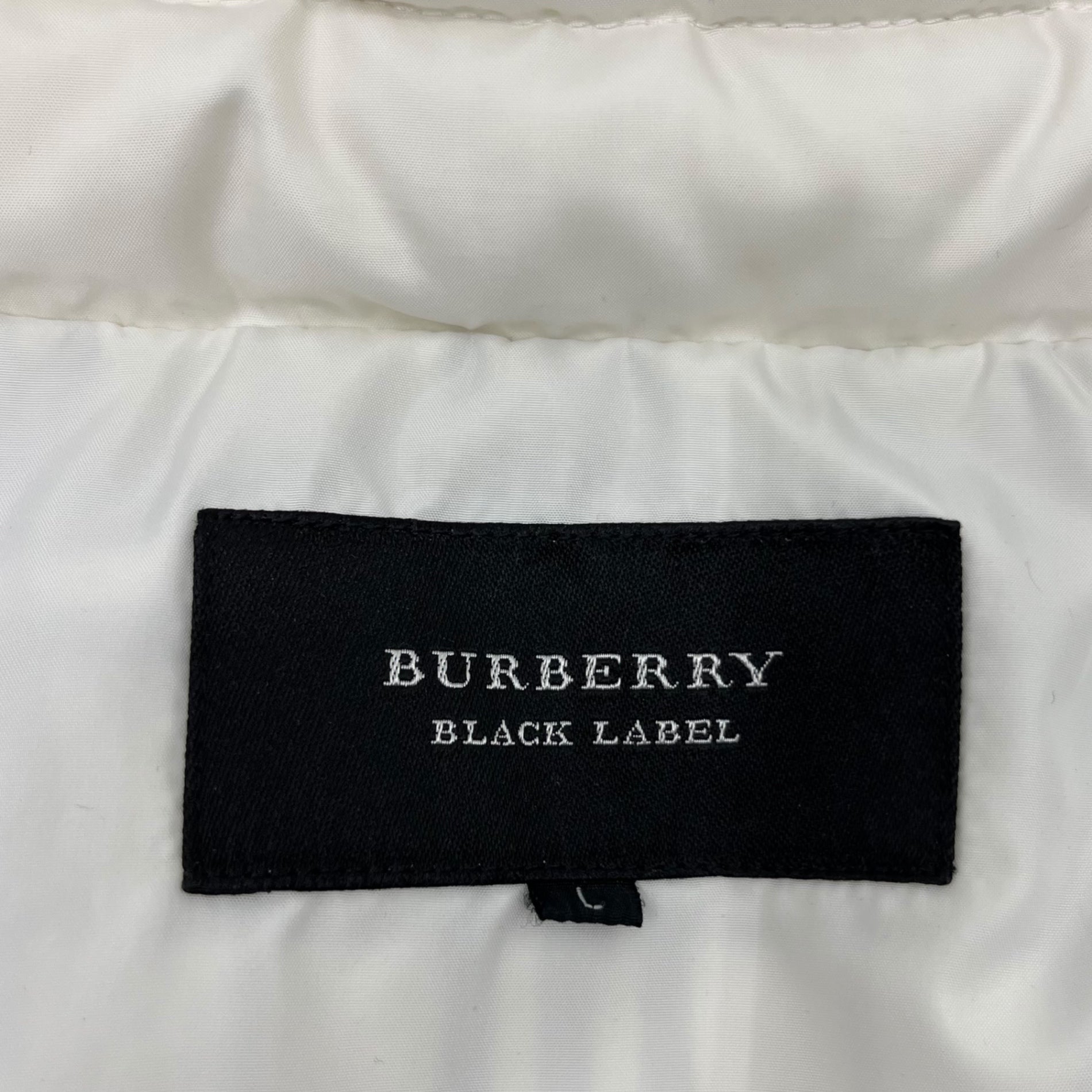 BURBERRY BLACK LABEL(バーバリーブラックレーベル) Silver fox fur down coat シルバーフォックス ファー ダウン コート BMP03-134-03 L ホワイト