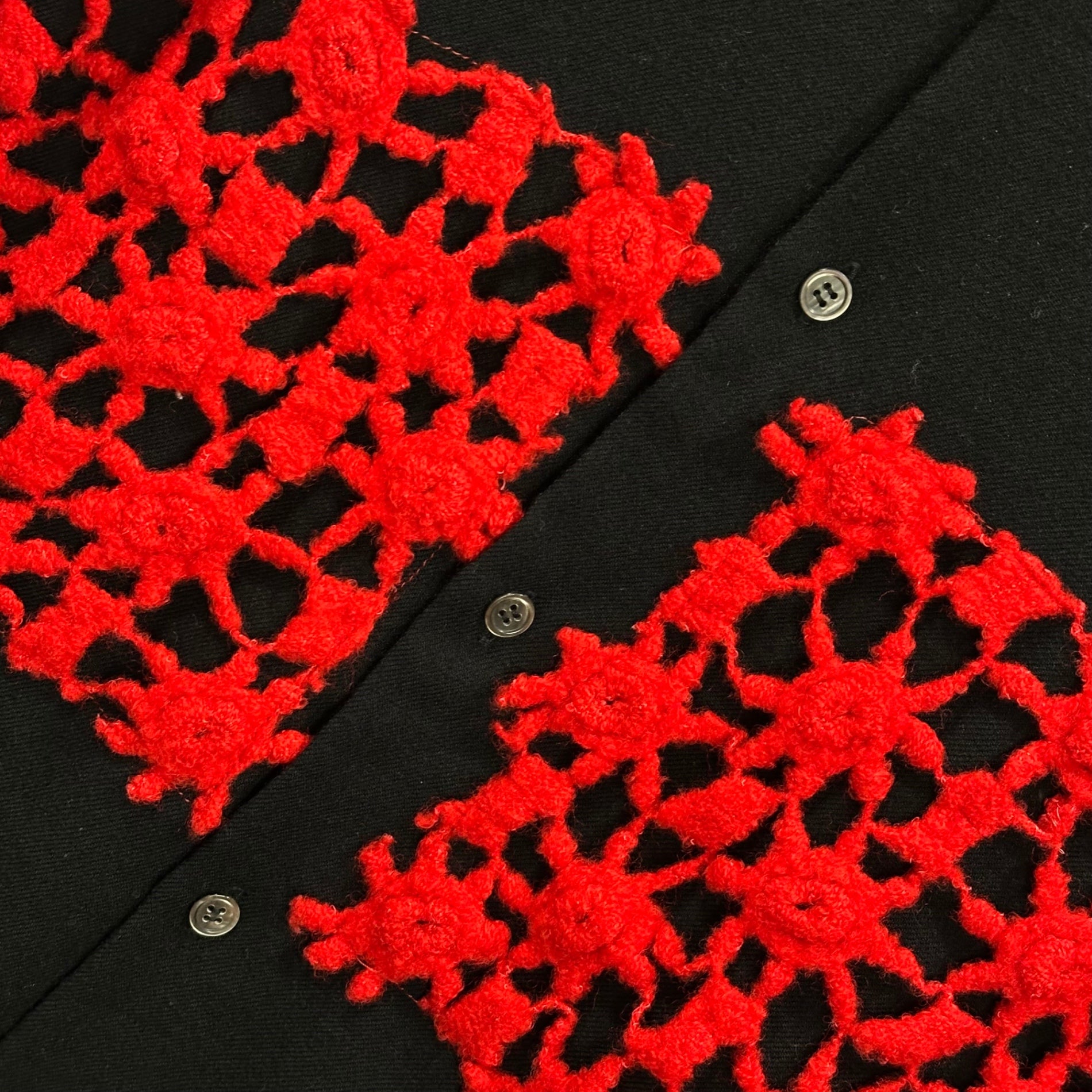 COMME des GARCONS(コムデギャルソン) 80's Knit Lace Patch Wool L/S Shirt 80年代 ニット レース パッチ ウール 長袖 シャツ ブラック×レッド ヴィンテージ 稀少アイテム