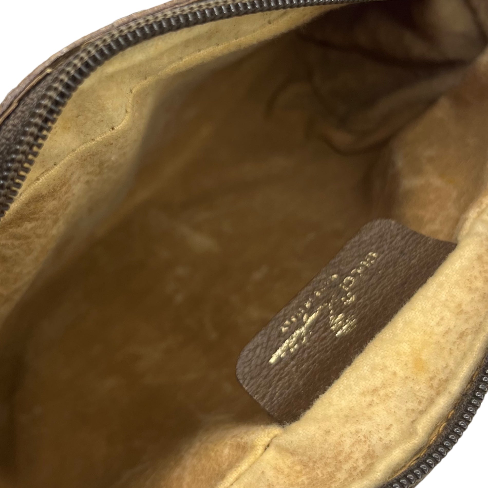 GUCCI(グッチ) GG canvas sherry line shoulder bag GGキャンバス シェリーライン ショルダーバッグ 56.02.087 ベージュ