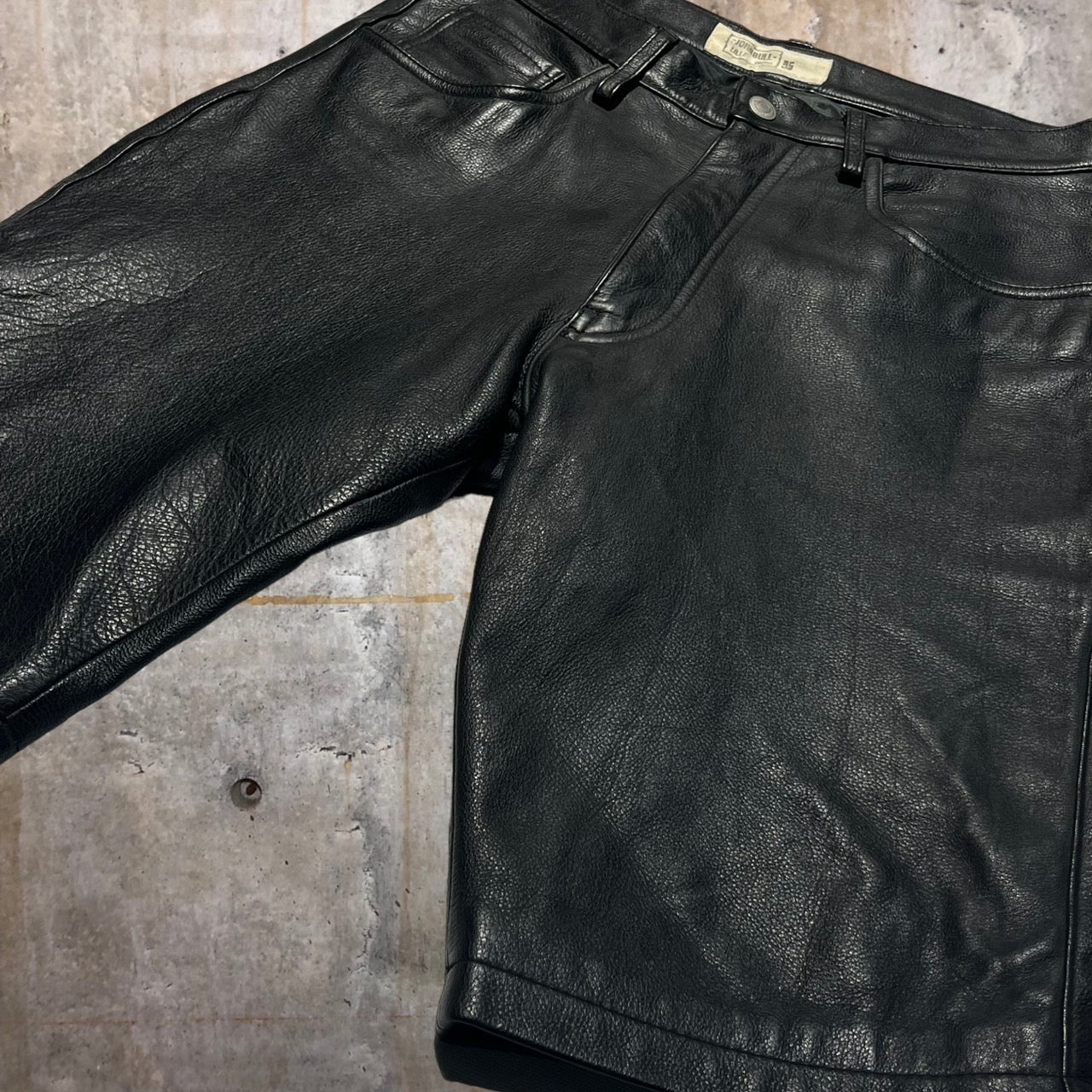 JOHNBULL(ジョンブル) レザーハーフパンツ 32 ブラック 牛革