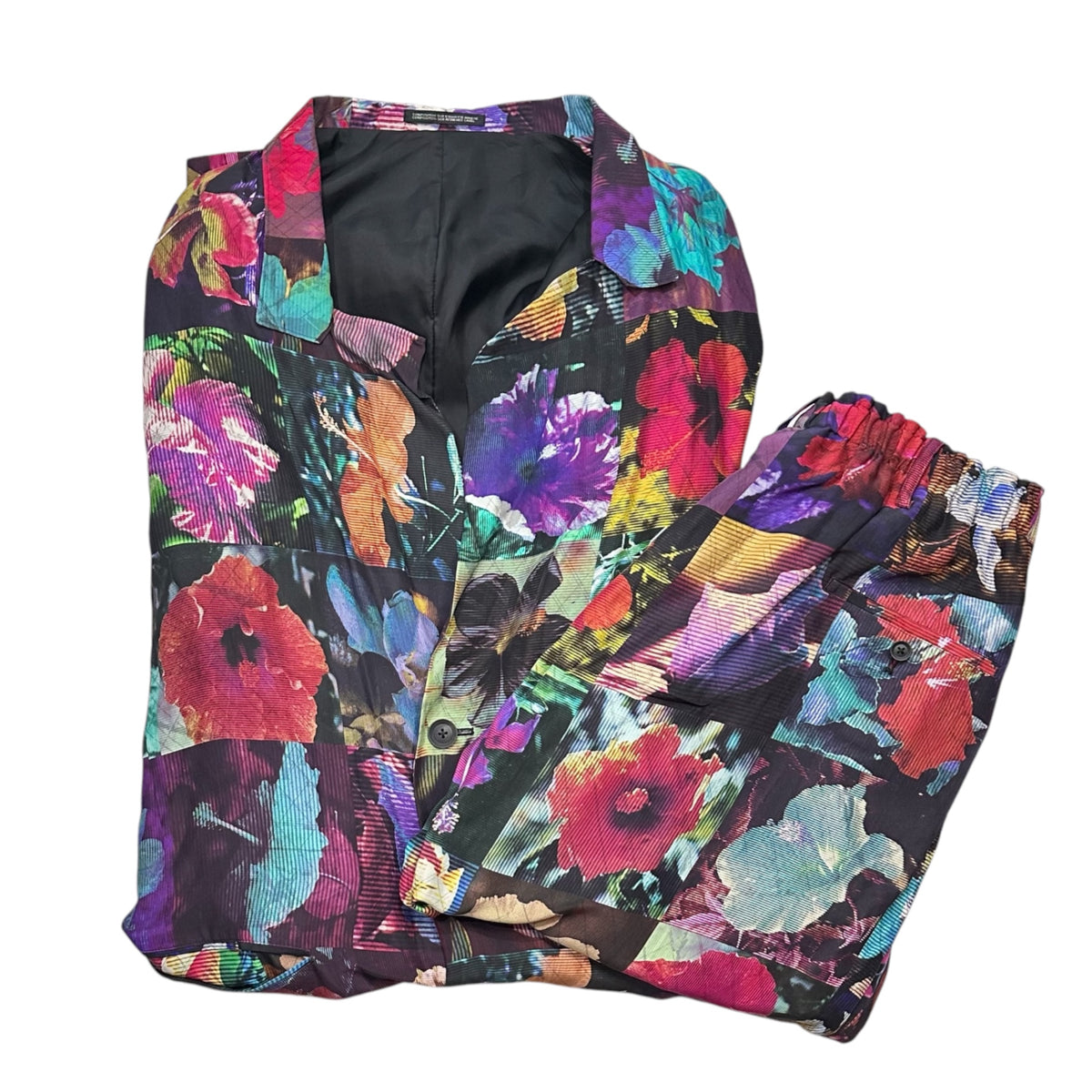 YOHJI YAMAMOTO POUR HOMME(ヨウジヤマモトプールオム) 2022SS Floral-Encyclopedia Long Jacket & Pants Setup 花図鑑 ロング シルク ジャケット パンツ セットアップ JKT:HG-J52-435 PT:HG-P98-435 JKT:3 PT:2 マルチカラー 折フラップ サルエル セットアップ販売 22SS コレクション着用アイテム