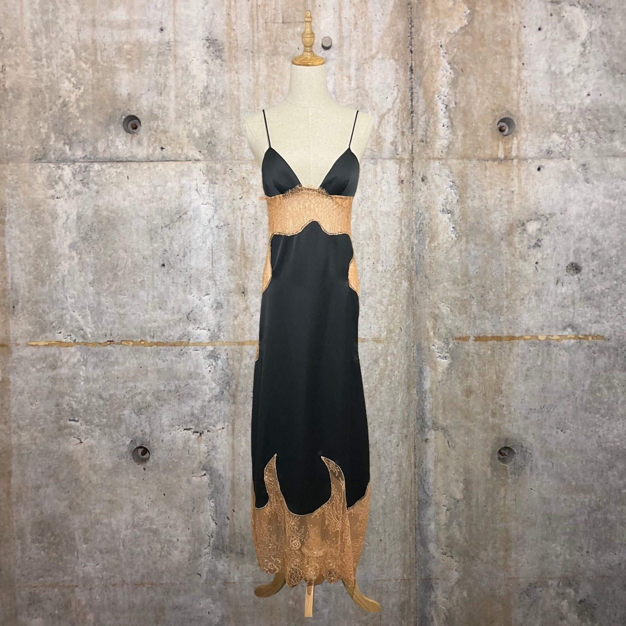 OFF WHITE(オフホワイト) レースロングキャミソールドレス/キャミソールワンピース OWDB048R18748027 38(Mサイズ程度) ブラック