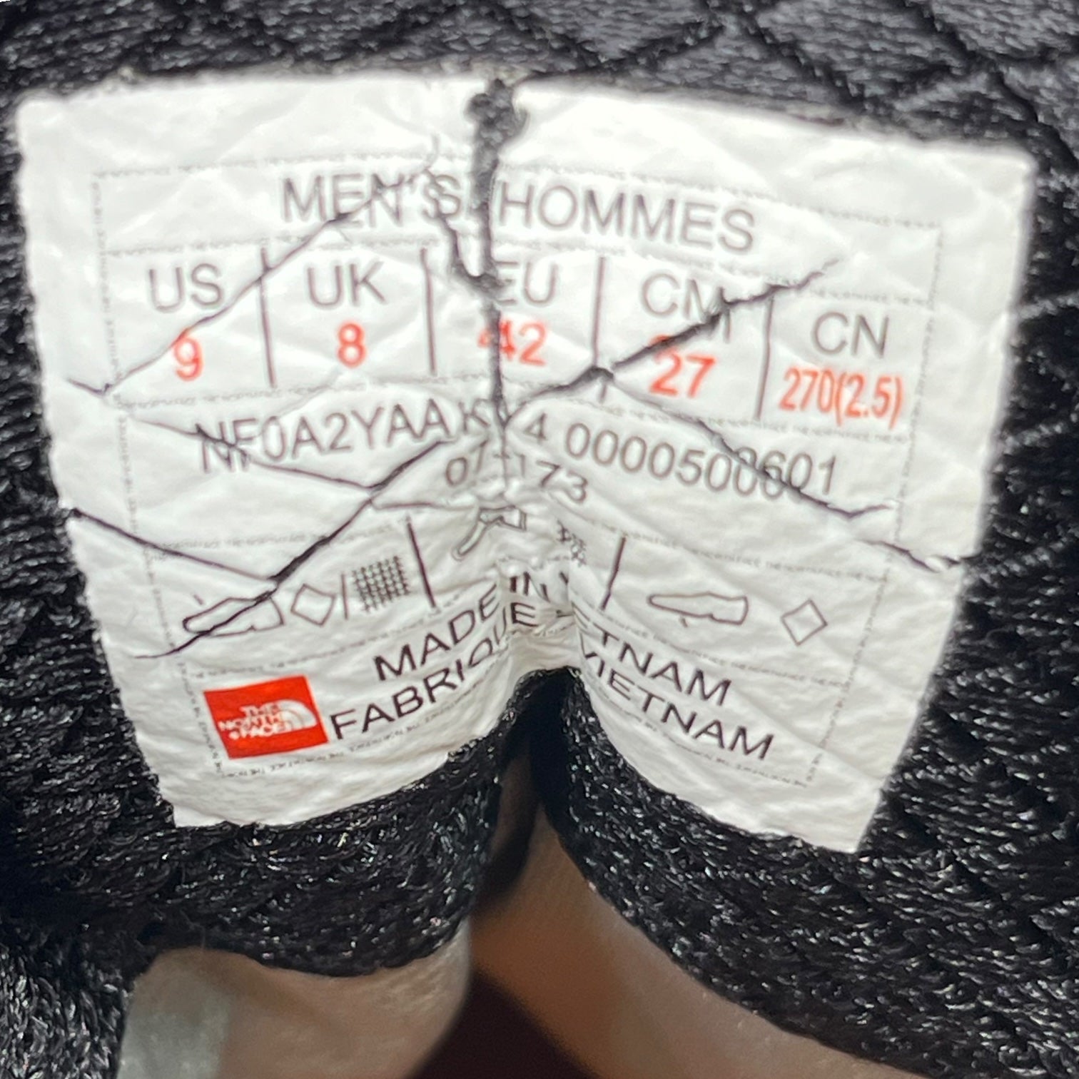 THE NORTH FACE(ノースフェイス) Endurus Hike Mid GORE-TEX エンデュラス ハイク ミッド NF0A2YAA 27cm ブラック 登山 トレッキング シューズ ハイカット スニーカー