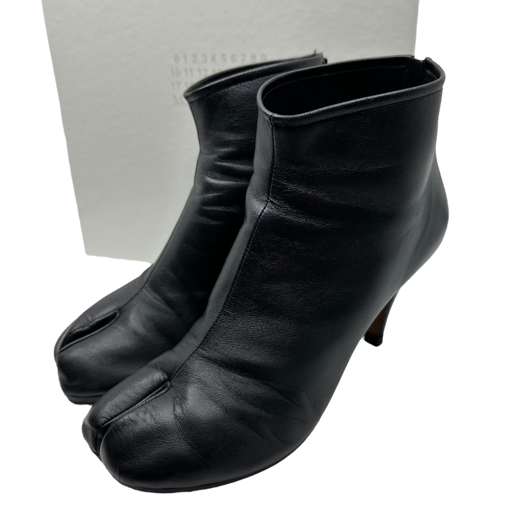 MAISON MARGIELA(メゾンマルジェラ) 19AW TABI STILETTO ANKLE BOOTS 足袋 ピン ヒール アンクル ブーツ S58WU0272 37(23.5~24.cm程度) ブラック 箱付属 タビ