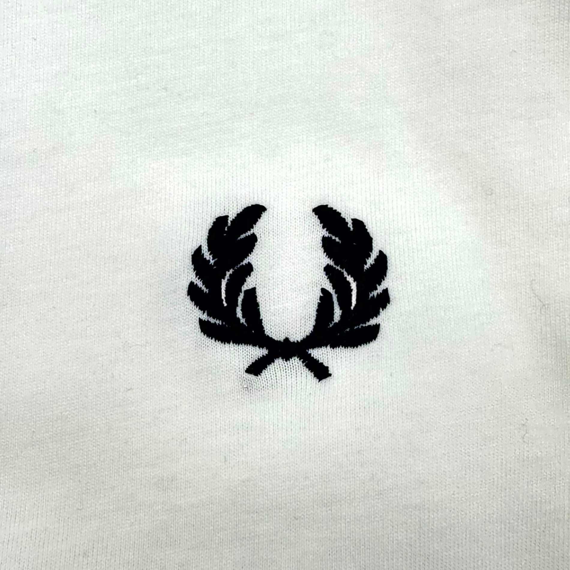 FRED PERRY(フレッドペリー) LONG SLEEVE CREW NECK T-SHIRT 長袖 クルーネック Tシャツ M8700 M ホワイト