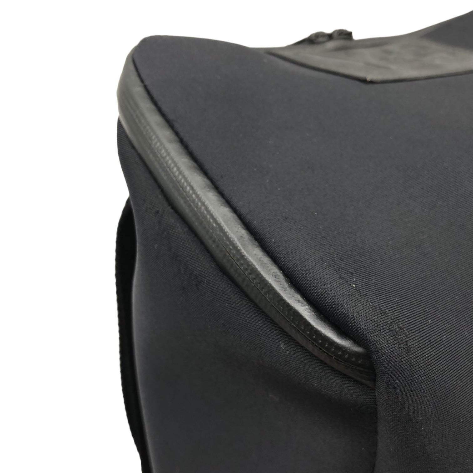 Y-3(ワイスリー) W QASA OVAL BCKPACK カーサ オーバル バックパック ブラック