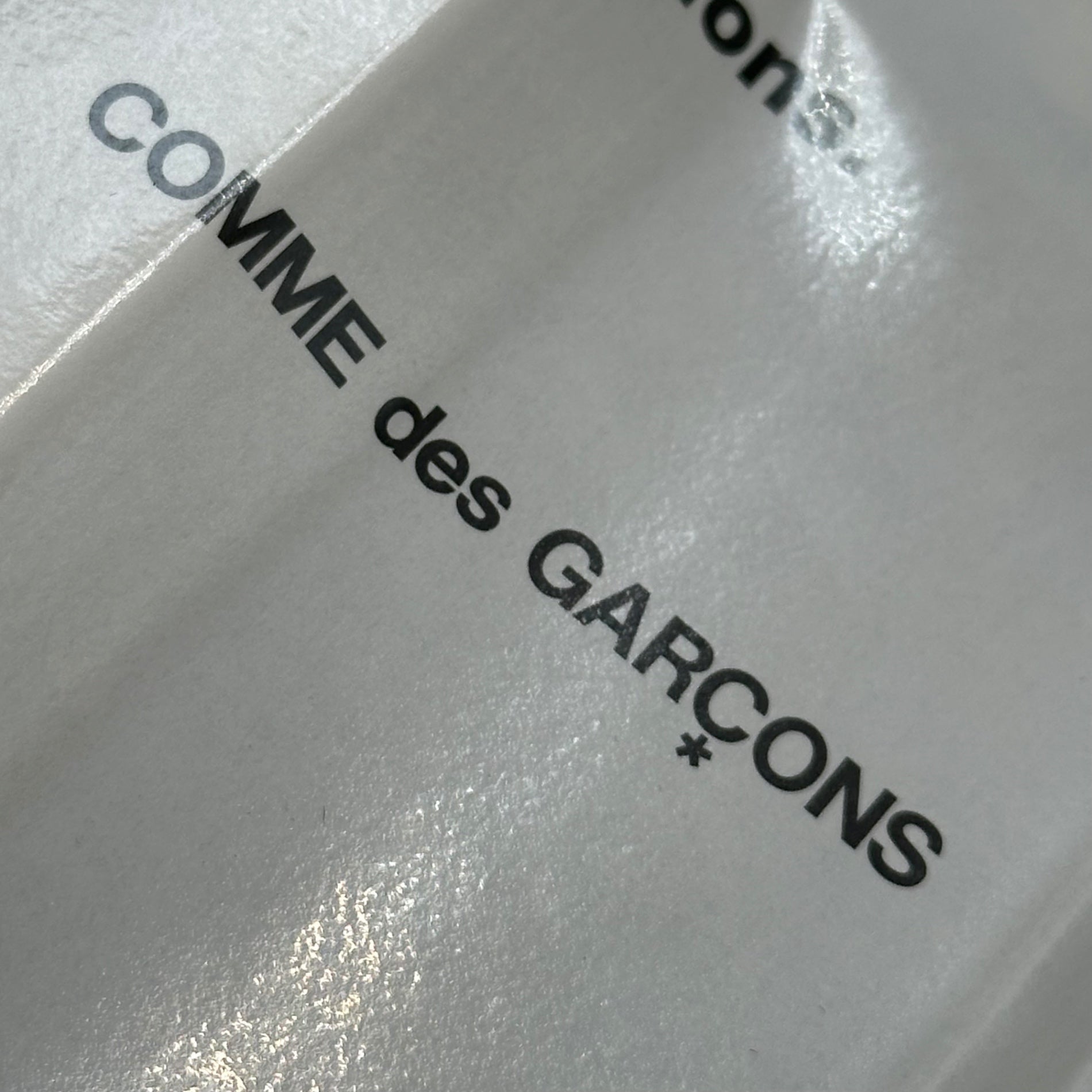 COMME des GARCONS(コムデギャルソン) 1989 - 2023 Installation インスタレーション 写真集 ホワイト 本 アーカイブ ブック アート