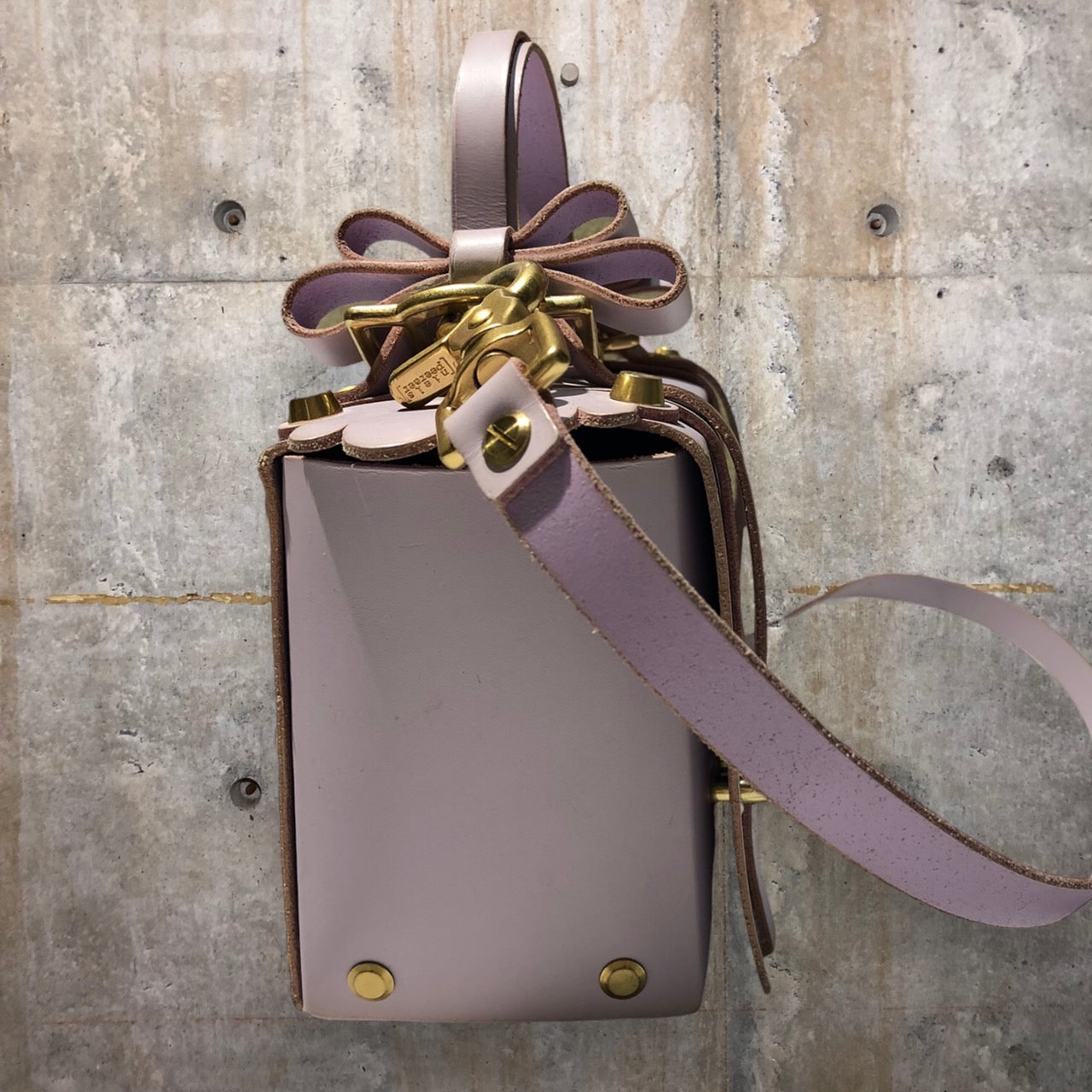 niels peeraer(ニールスペラール) 2WAYショルダーバッグ ピンク