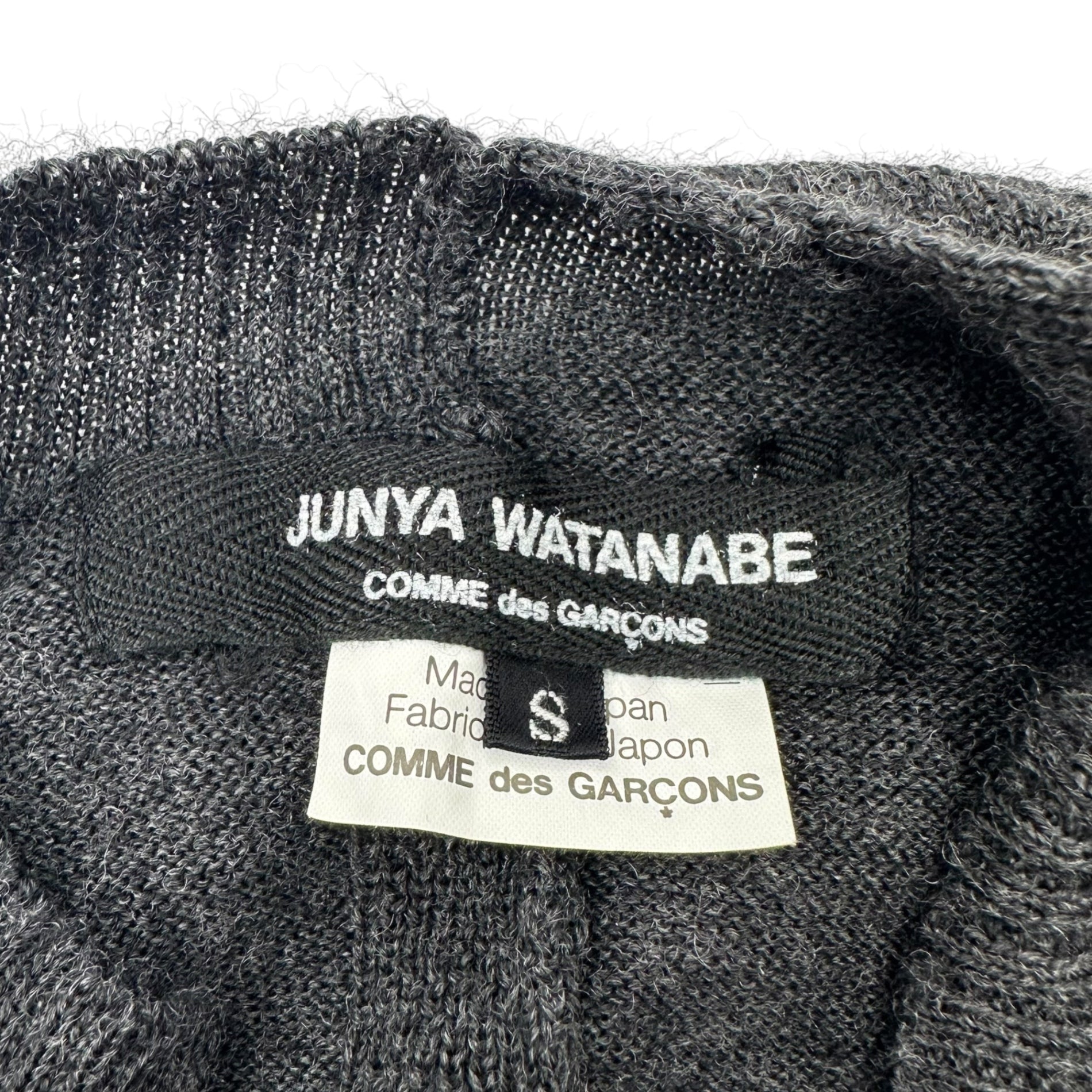 COMME des GARCONS JUNYA WATANABE(コムデギャルソンジュンヤワタナベ) 07AW Side hole deformed wool cardigan 脇穴 変形 ウール カーディガン JT-N020 S チャコールグレー AD2007