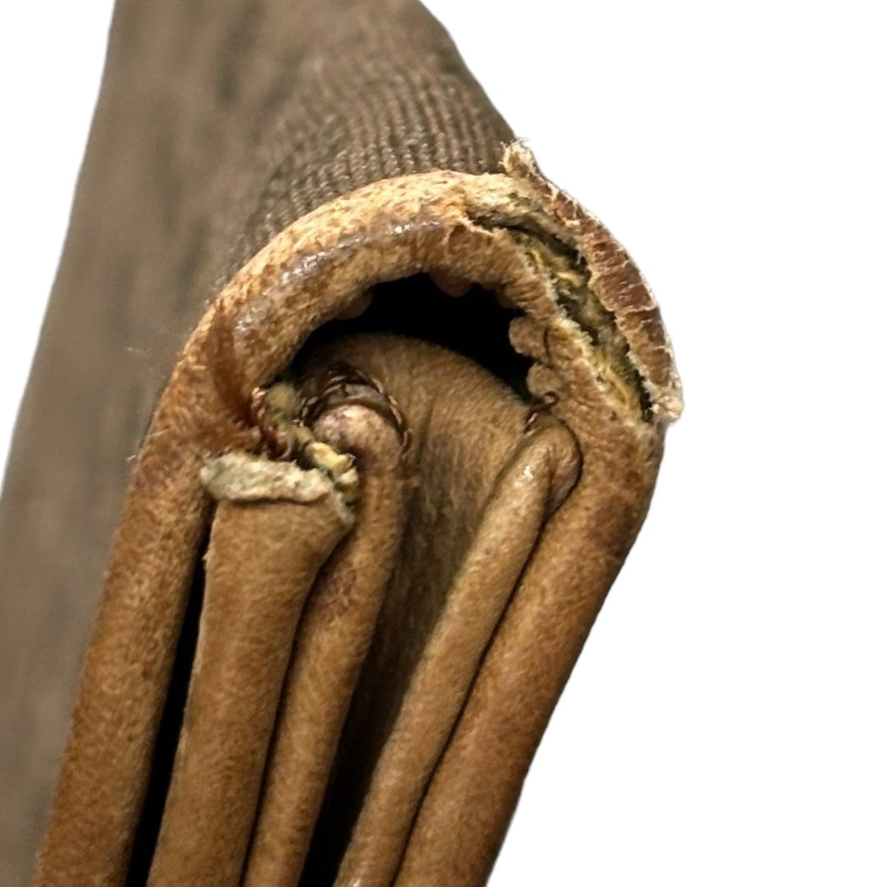 GUCCI(グッチ) 80's GG logo compact chain shoulder bag ロゴ コンパクト チェーン ショルダー バッグ ブラウン OLD GUCCI 80年代 ヴィンテージ