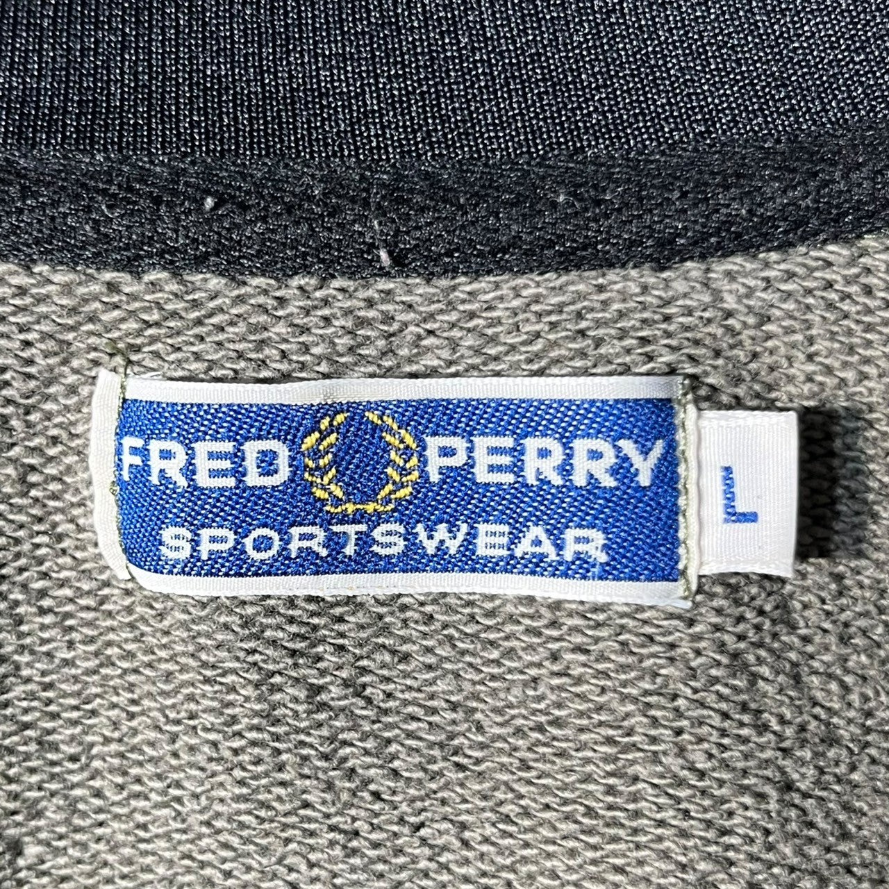 FRED PERRY(フレッドペリー) Striped stitch track jacket ストライプ ステッチ トラック ジャケット J1378 L オリーブ