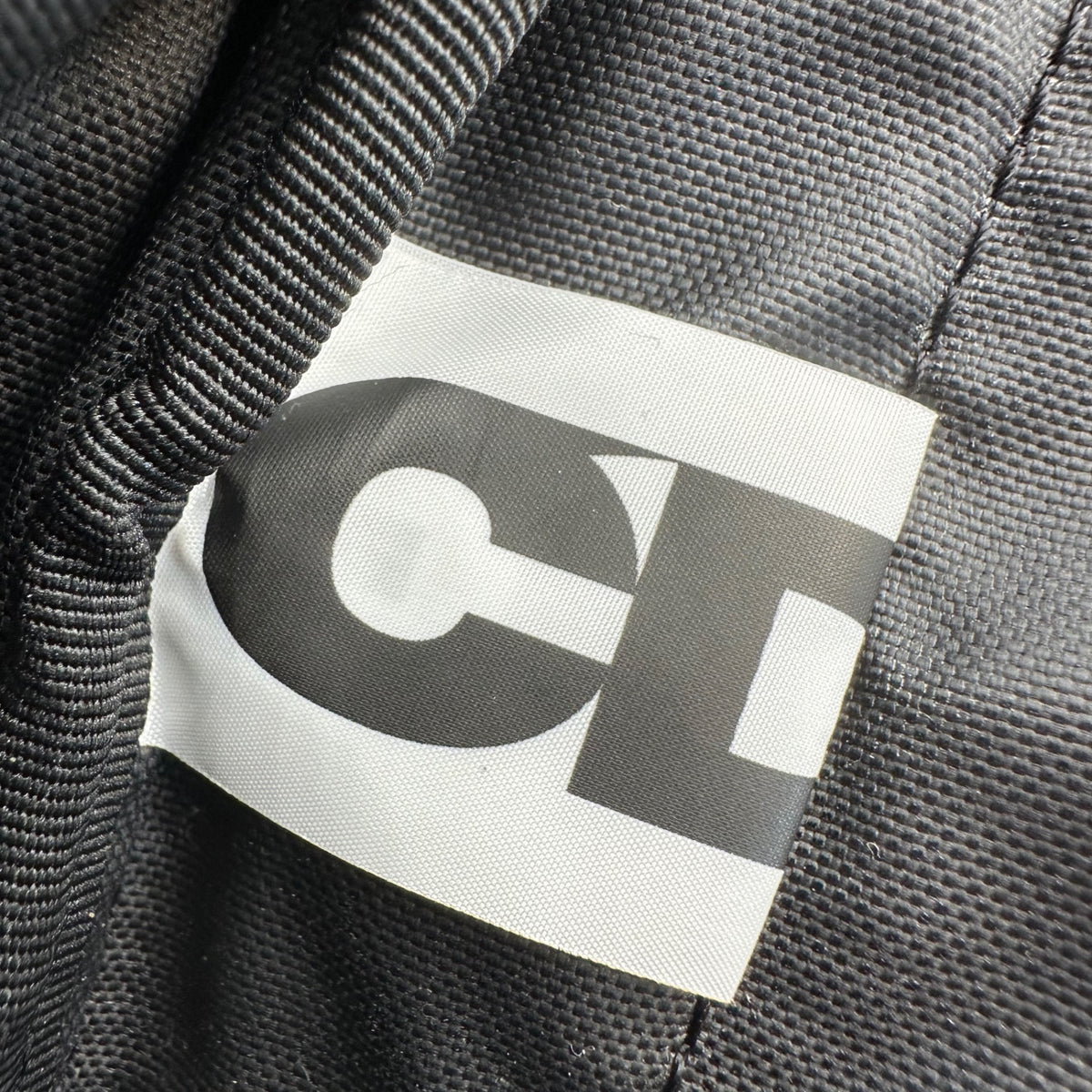 CDG COMME des GARCONS(シーディージーコムデギャルソン) Classic Backpack Pink Logo クラシック バックパック ピンク ロゴ SZ-K-026 ブラック×ピンク バックパック 阪急梅田店限定