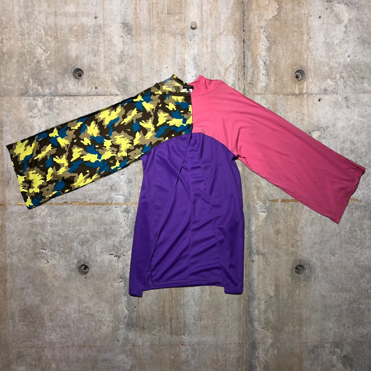 COMME des GARCONS HOMME PLUS(コムデギャルソンオムプリュス) 19SSドッキングカットソー PC-T032 S ピンク×パープル AD2018 コレクションランウェイ着用モデル