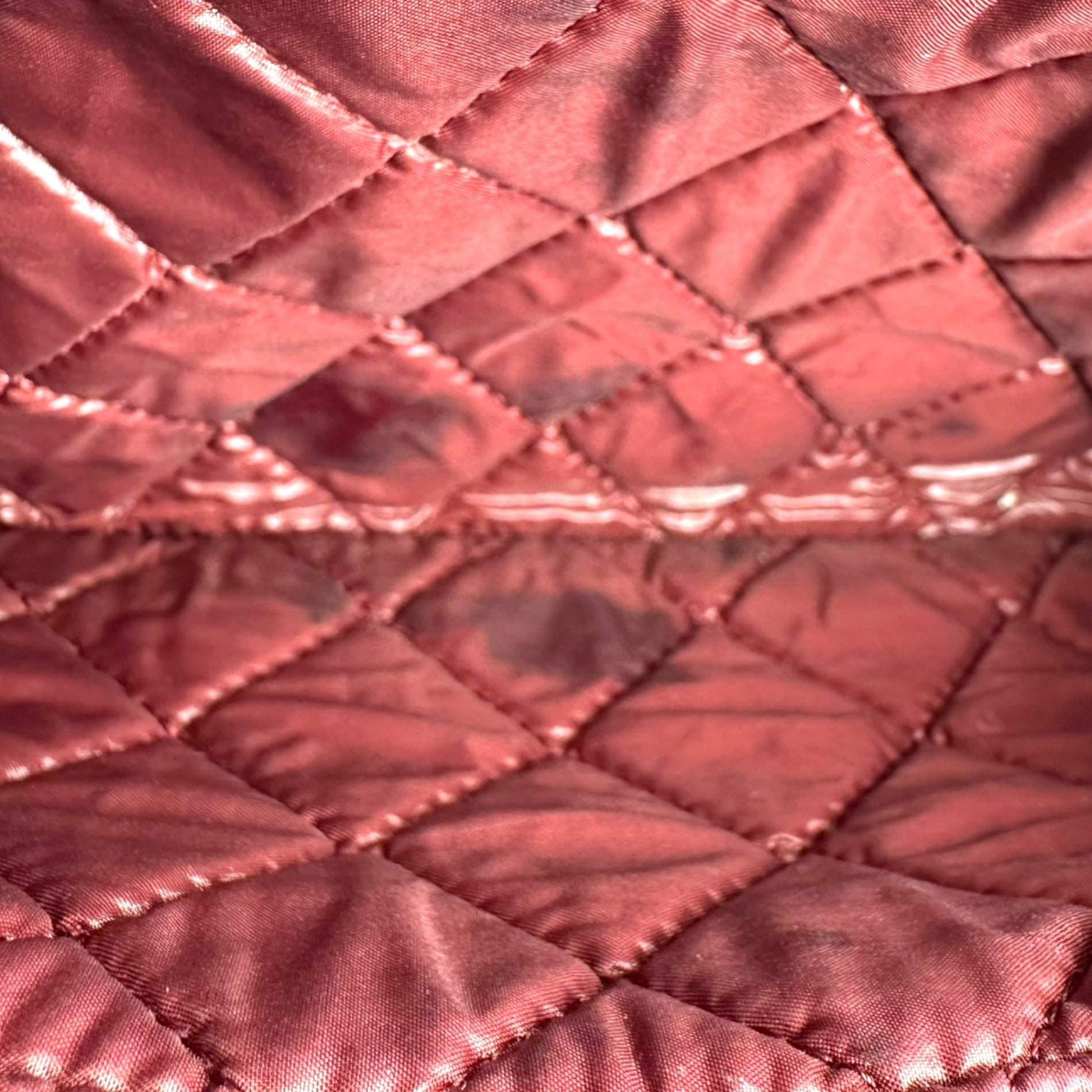 CHANEL(シャネル) Matelasse Large Toiletry Case - Lambskin マトラッセ ラージ トワレ ポーチ ラムスキン ブラック 2012年製造 16番台 16****** ココマーク ケース バッグ コスメ