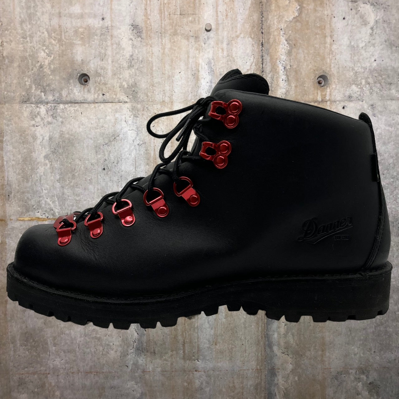 DANNER×snow peak(ダナー×スノーピーク) GORE-TEX TRAIL FIELD PRO./トレイルフィールド プロ/トレッキングブーツ D121015 27cm ブラック×レッド 84005 AI-JC 590342-0002