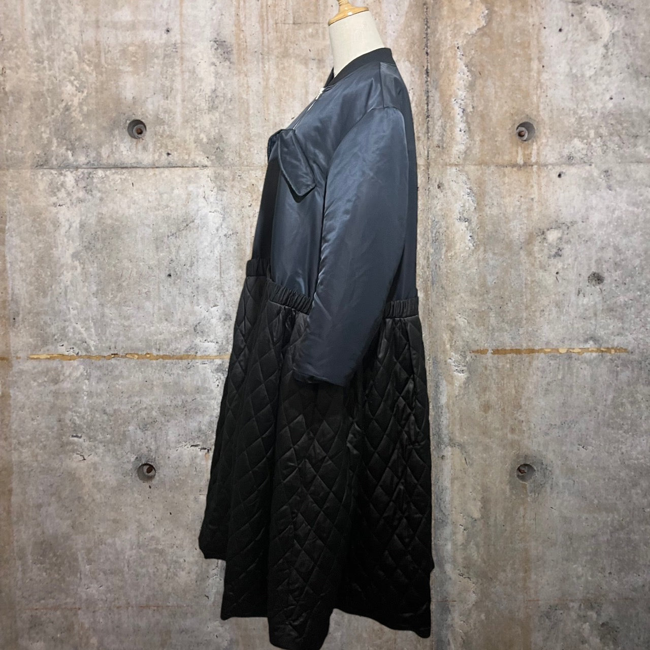 REKISAMI(レキサミ) MA-1 BOMBER DRESS/キルティングフレアロングコート RC-18134 FREE ブラック