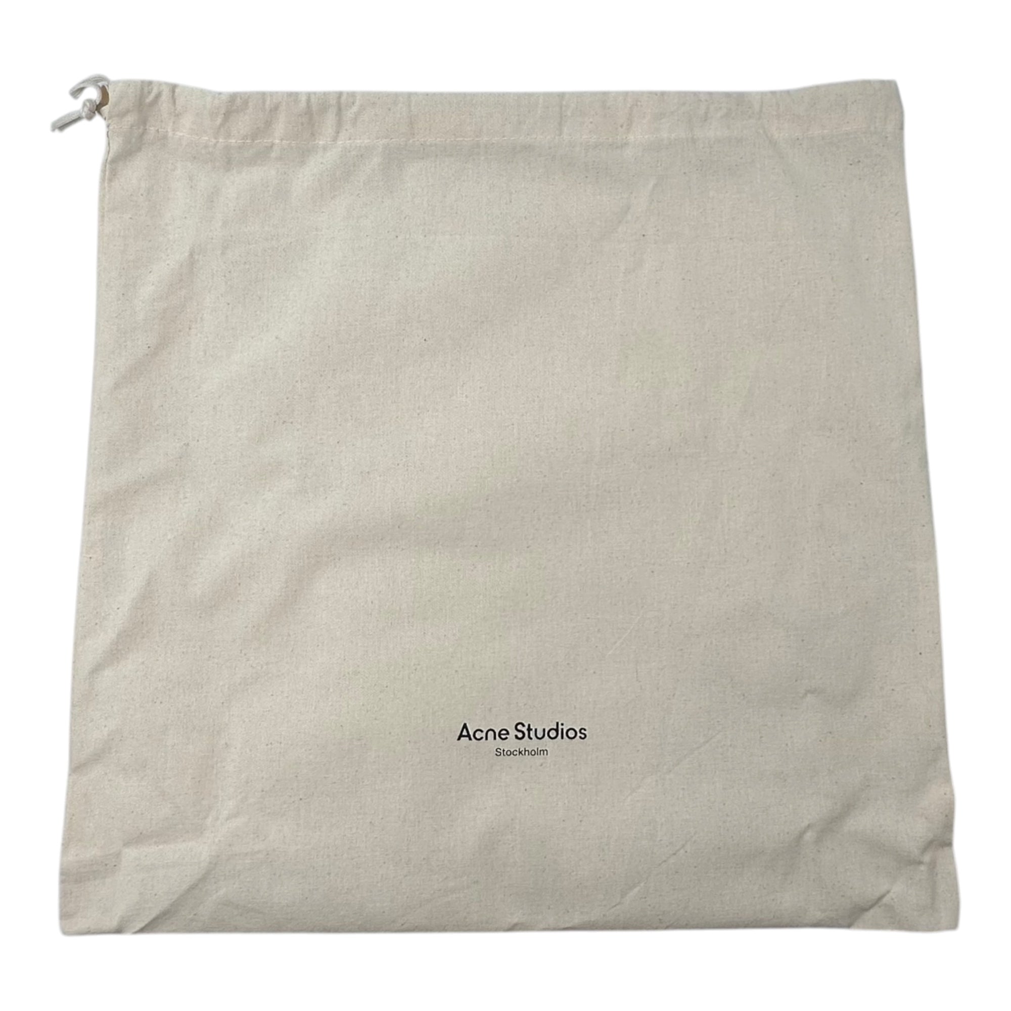 Acne Studios(アクネストゥディオズ) Camero Party Grainy Metallic カメロ パーティー グレイン メタリック A10460- シルバー 肩掛け ワンショルダー バッグ