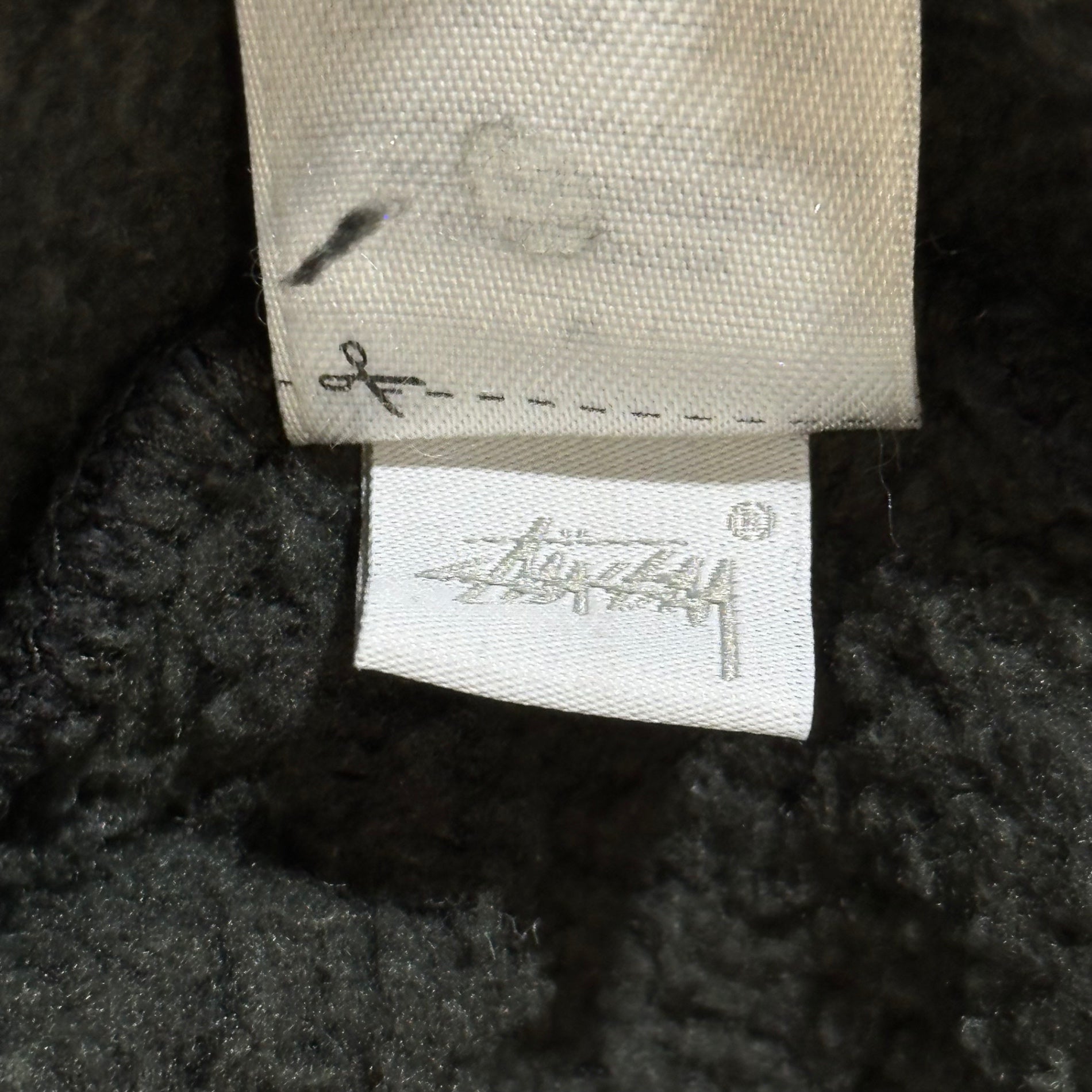 STUSSY(ステューシー) Overlock Varsity Raglan Sweatshirt オーバーロック ヴァーシティ ラグラン スウェット M ブラック 15.8oz
