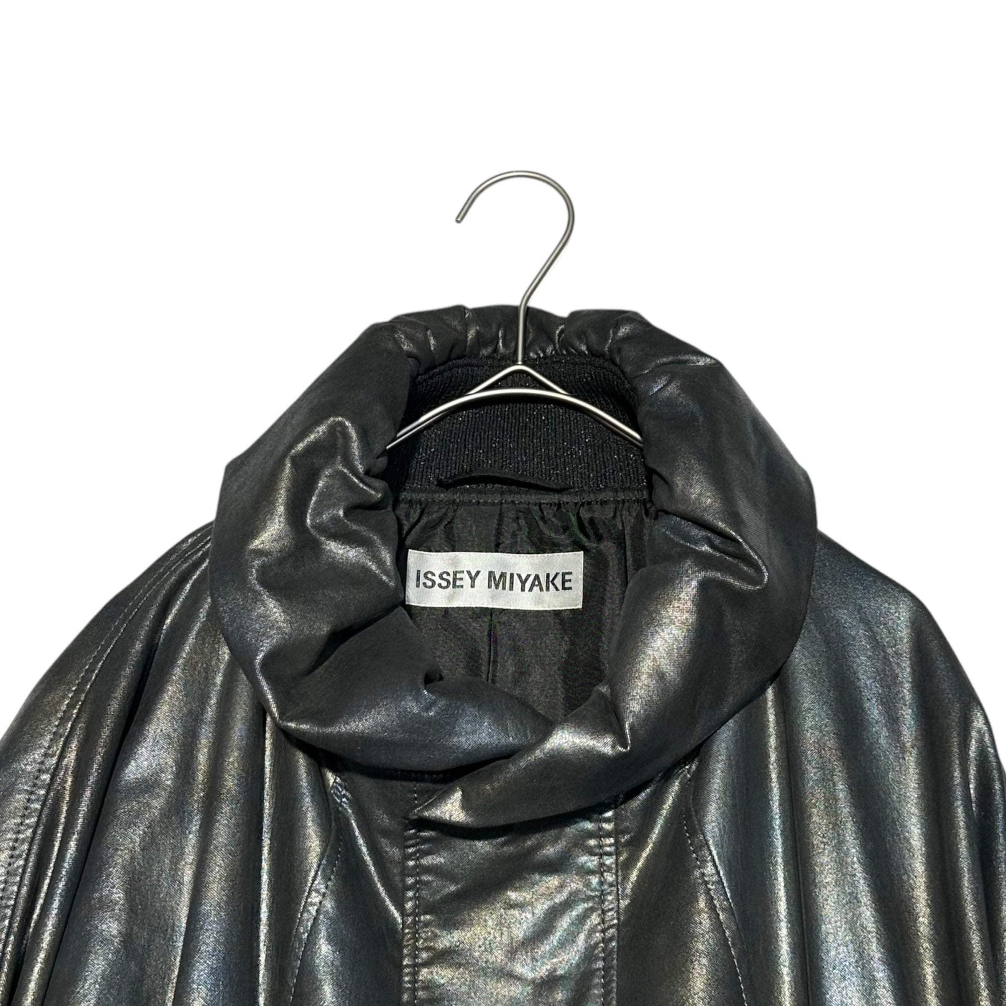 ISSEY MIYAKE(イッセイミヤケ) Eco-leather balloon silhouette waist gather coat エコレザー バルーン シルエット ウエスギャザー コート フェイクレザー IM54FA504 3(L程度) ブラック