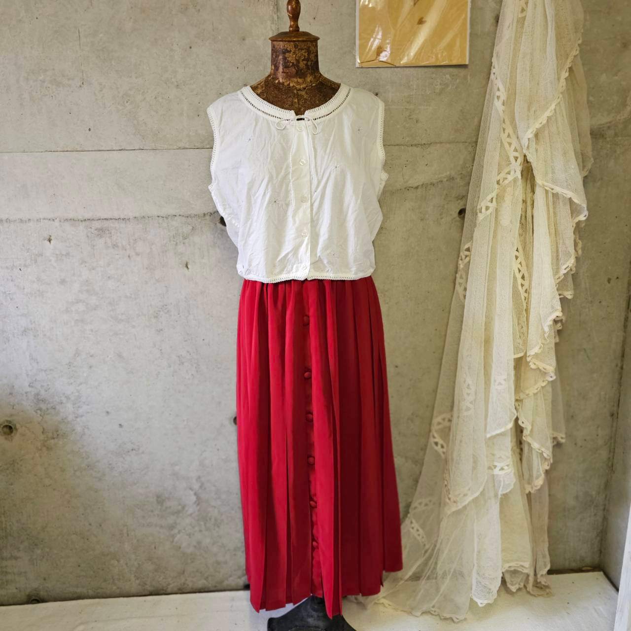 vintage(ヴィンテージ) silver stich and lace vest 刺繍とレースの前開きベスト ブラウス 表記無し(M~Lサイズ程度) ホワイト(刺繍:シルバー)