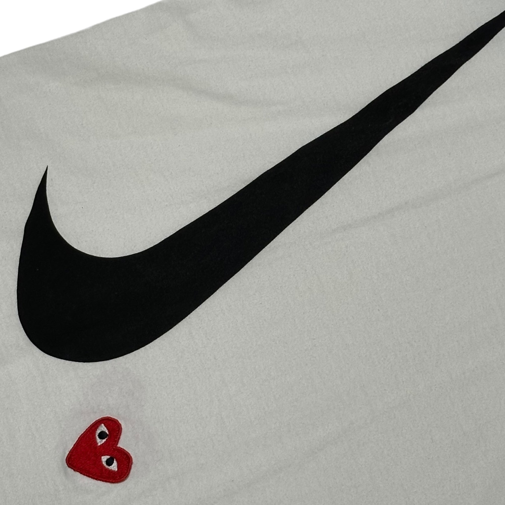 PLAY COMME des GARCONS(プレイコムデギャルソン) NIKE PRINT T-SHIRT ナイキ プリント Tシャツ スウッシュ AE-T402 XL ホワイト AD2021