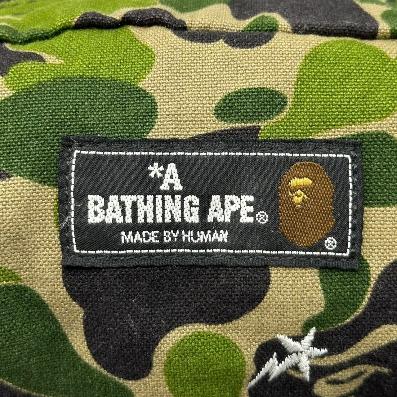 A BATHING APE(アベイシングエイプ) COME POACH カモ ポーチ カーキ 迷彩 カモフラ ケース