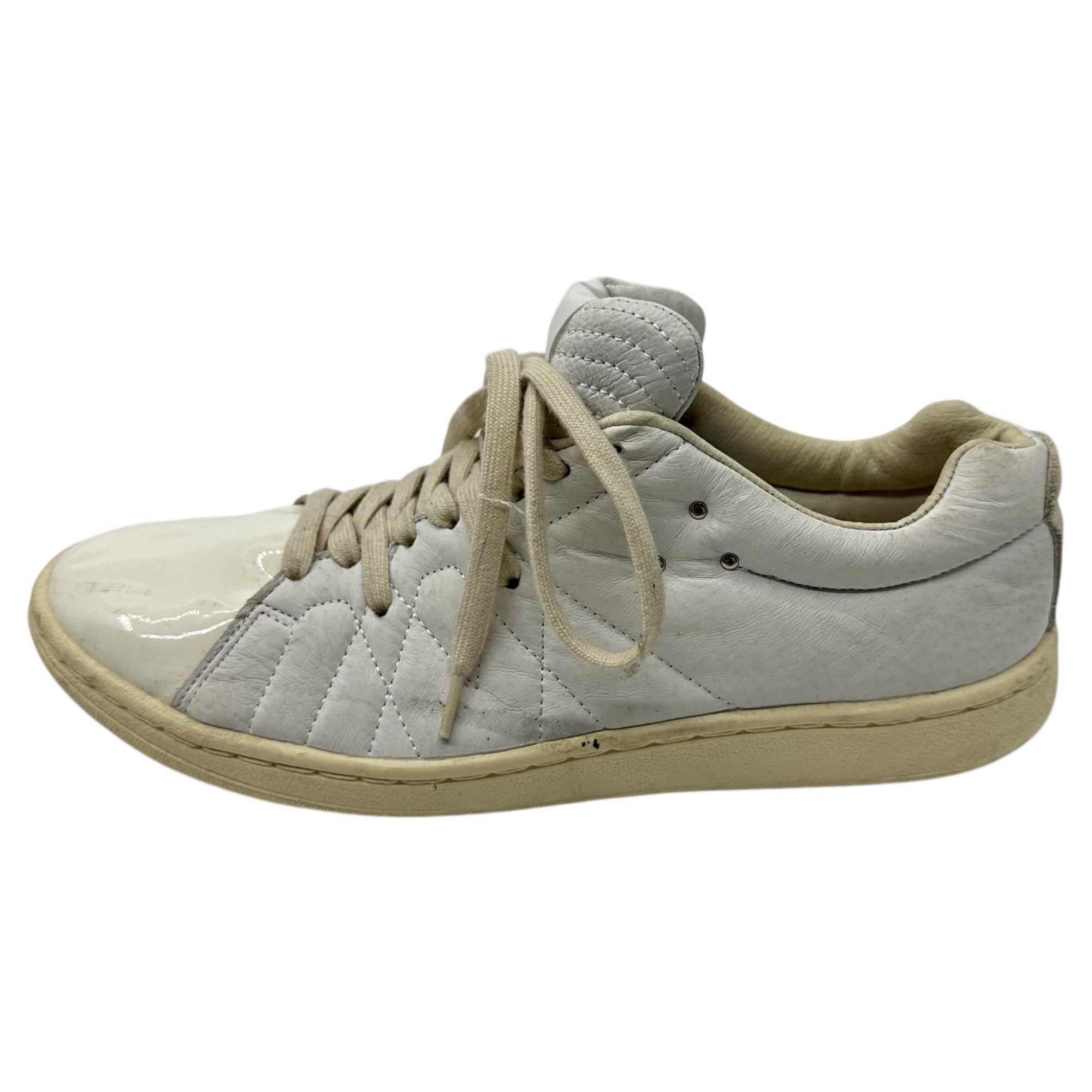 White Flags(ホワイトフラッグス) レザー ローカット スニーカー キルティング パテント 42(26.5cm程度) ホワイト